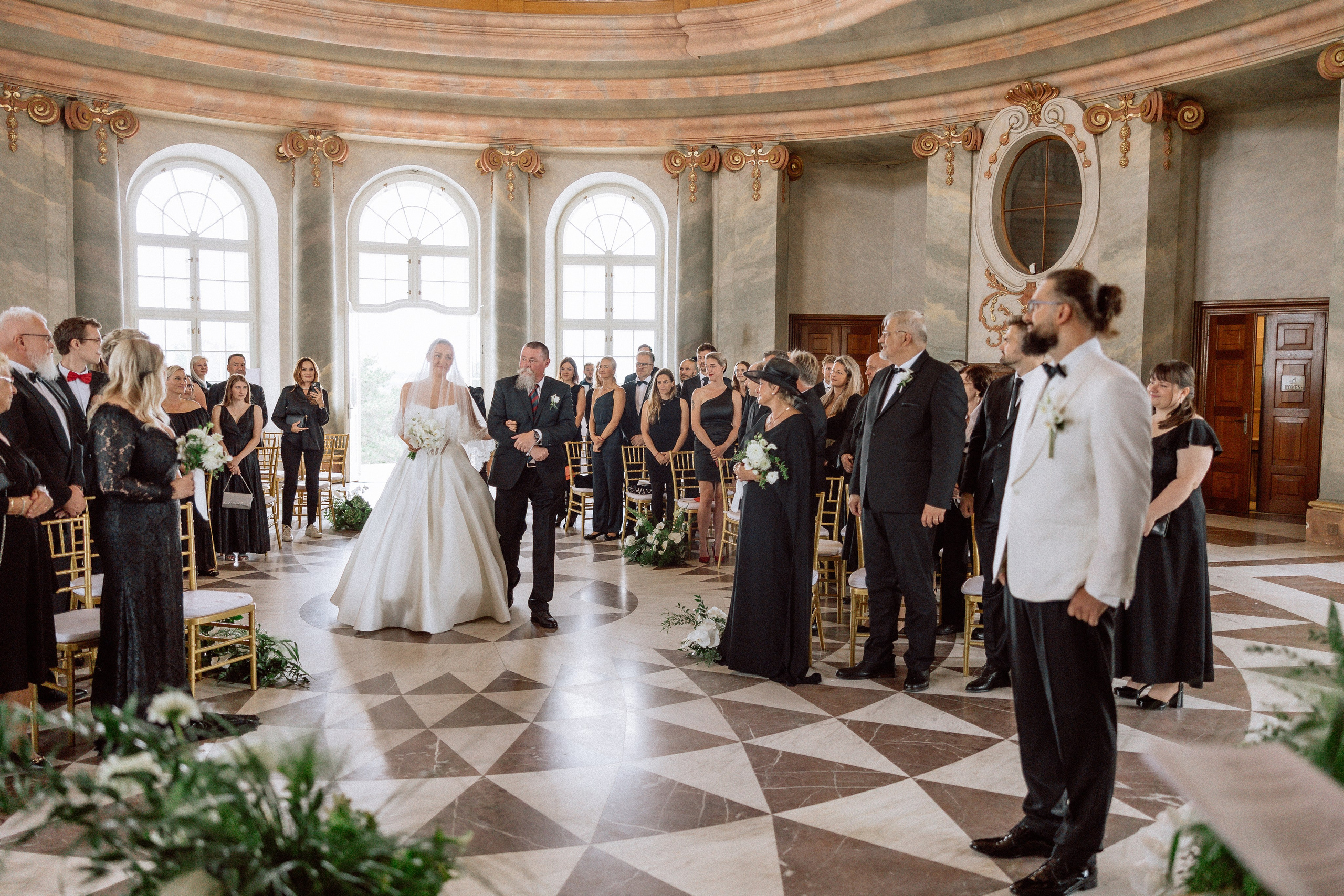 Wedding at Chateau Karlova Koruna