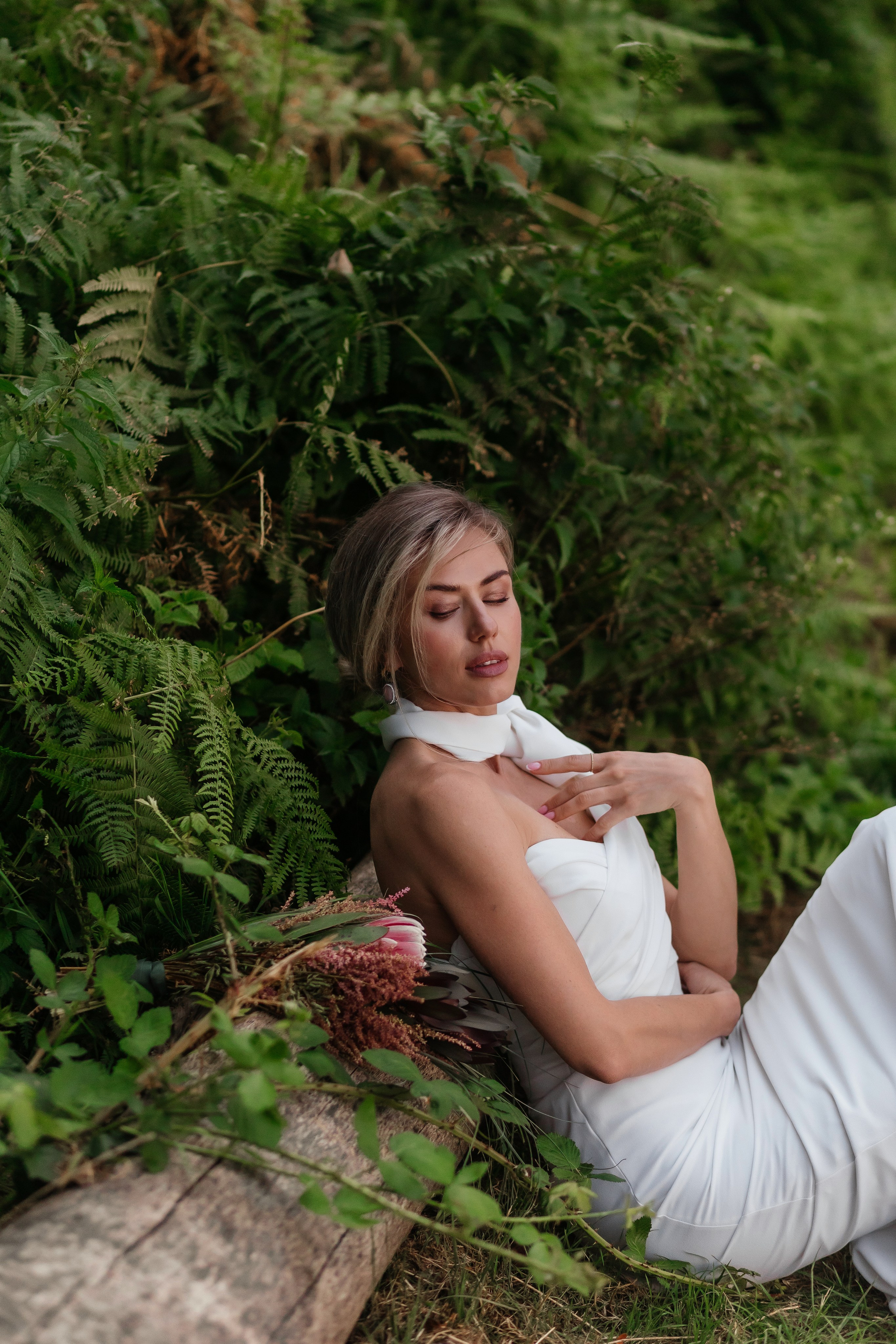 Bride story. Amazing photo session at a time convenient for you. Y