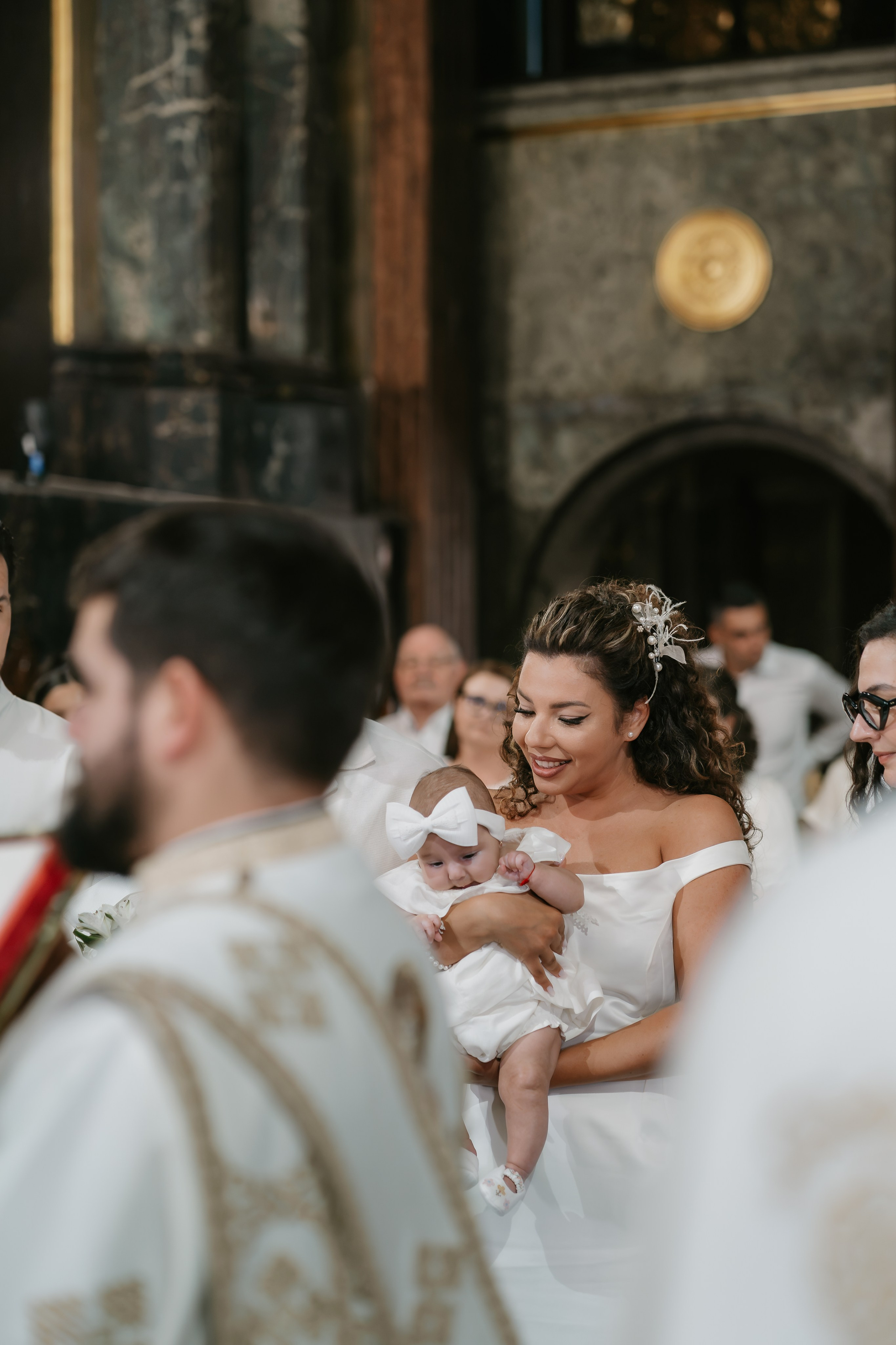 Veronica & Octavian | Wedding & Baptism. Dara Lens