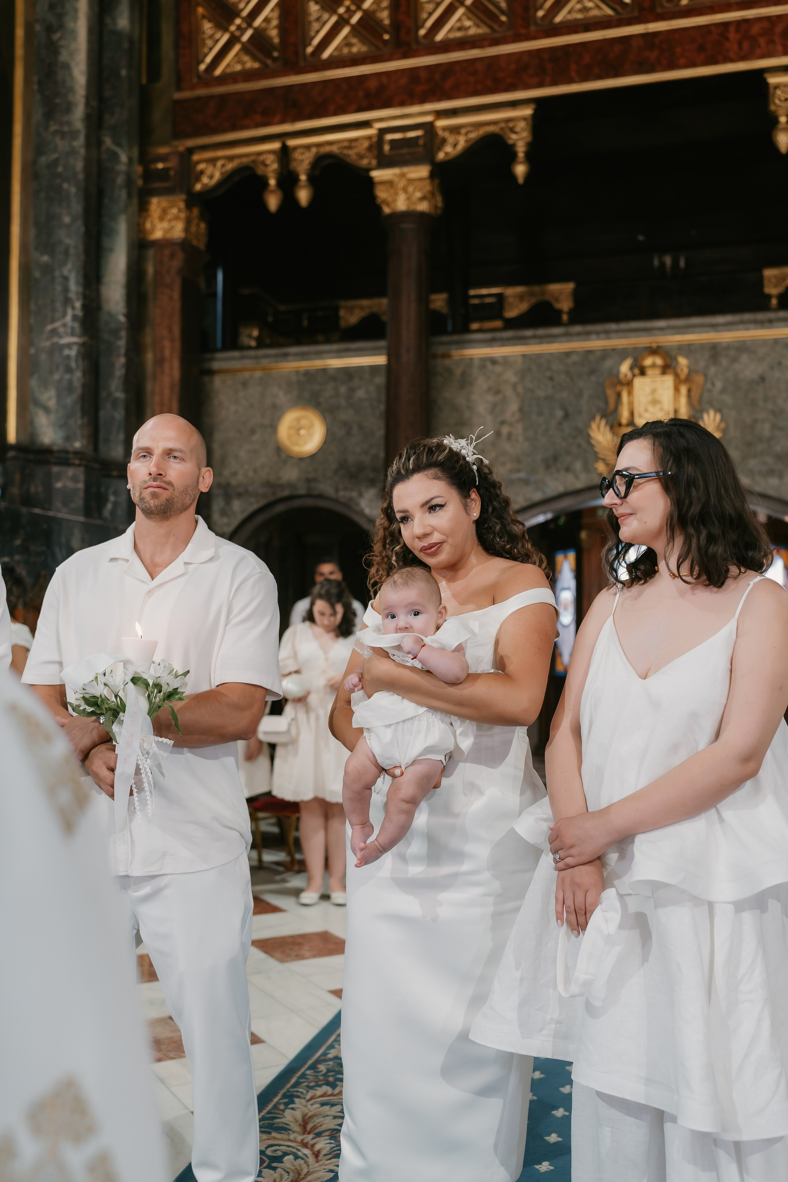 Veronica & Octavian | Wedding & Baptism. Dara Lens