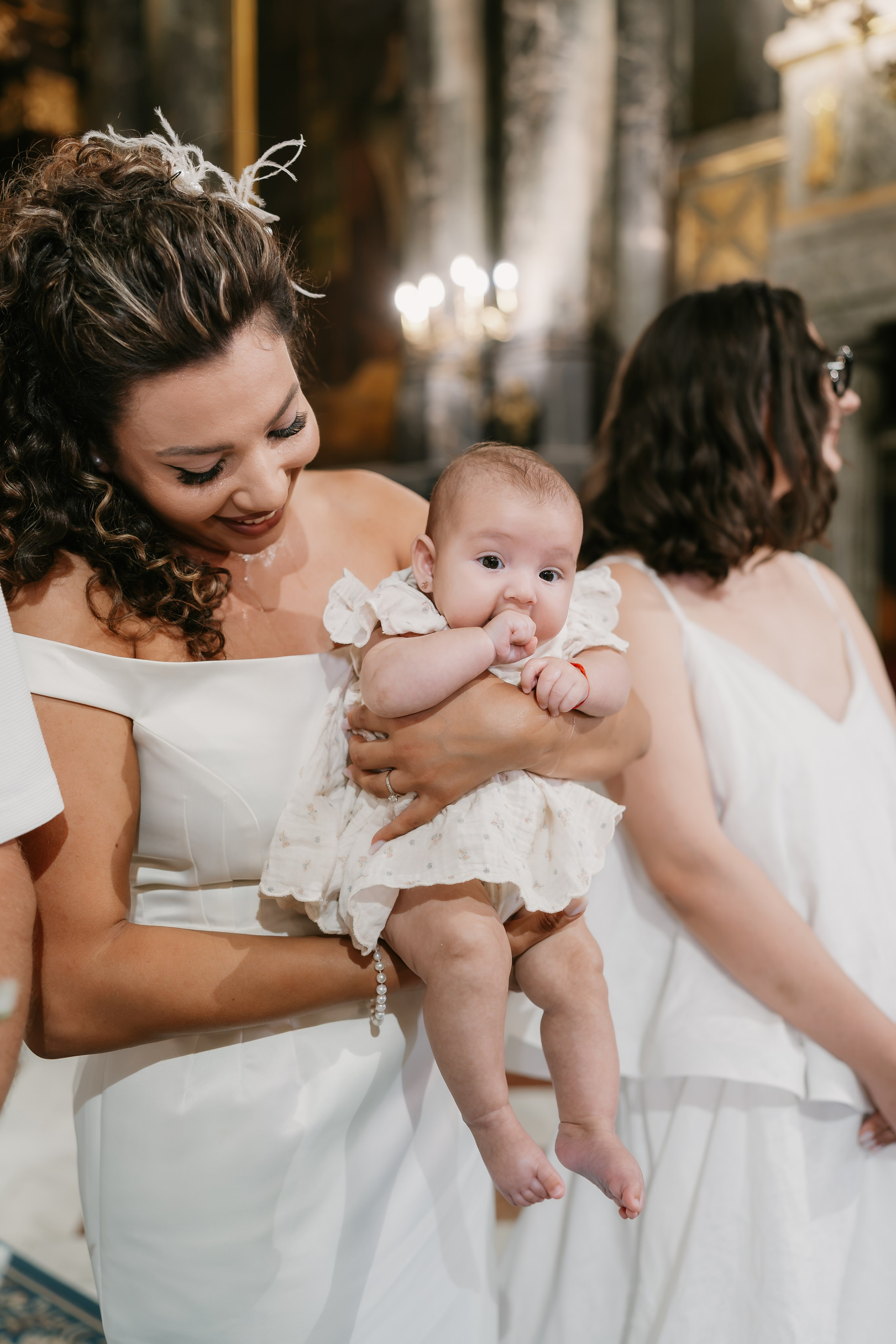 Veronica & Octavian | Wedding & Baptism. Dara Lens