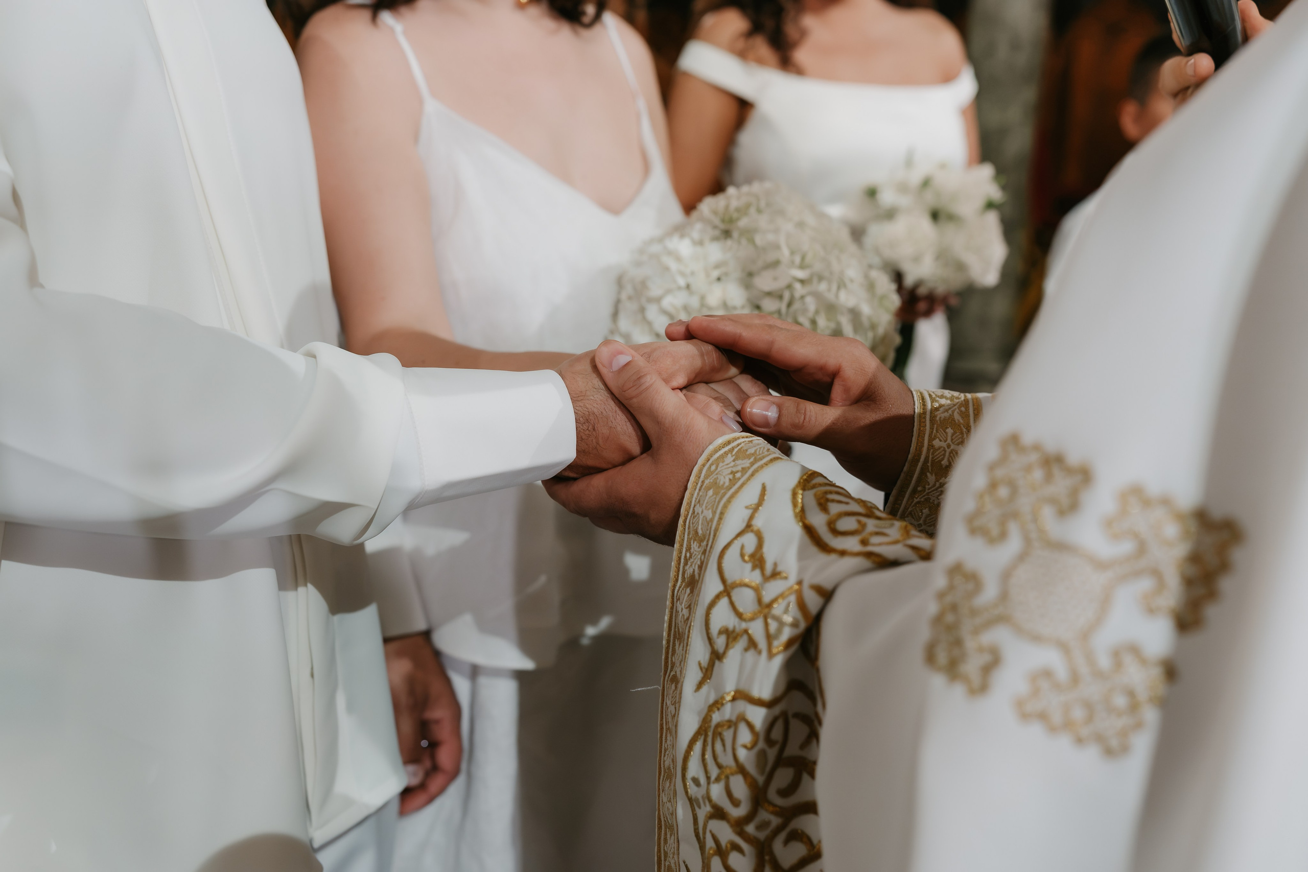Veronica & Octavian | Wedding & Baptism. Dara Lens