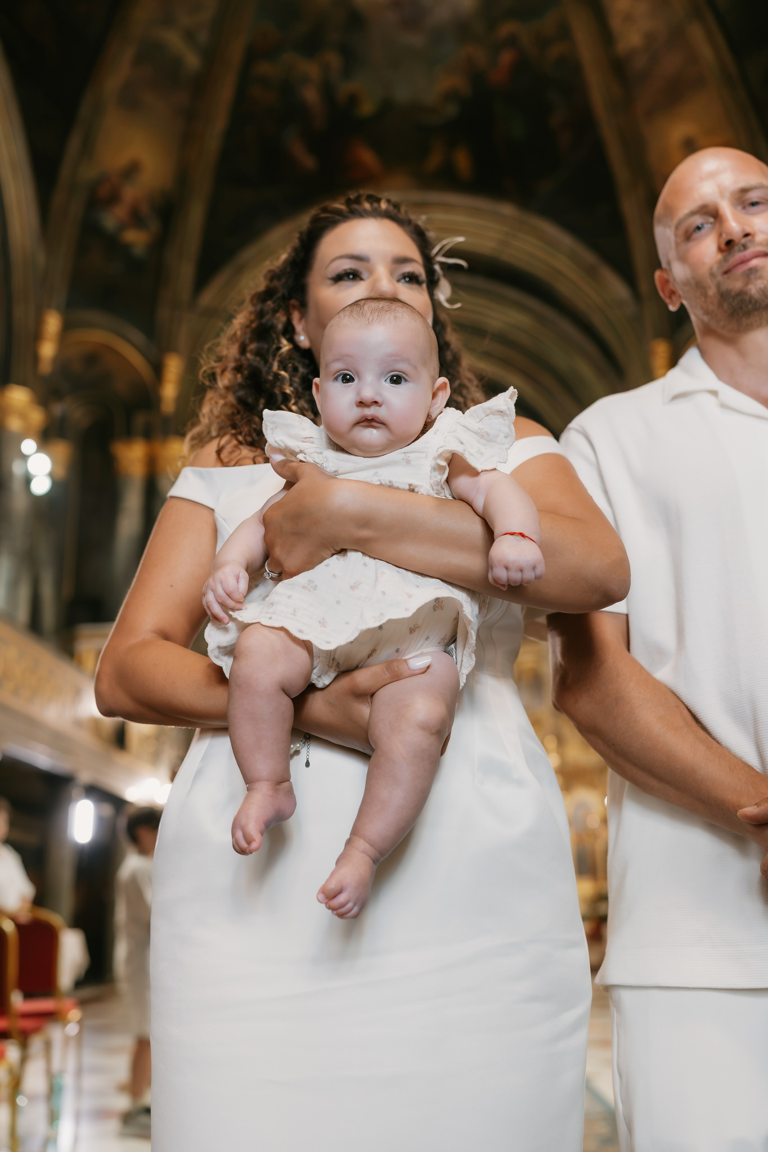 Veronica & Octavian | Wedding & Baptism. Dara Lens
