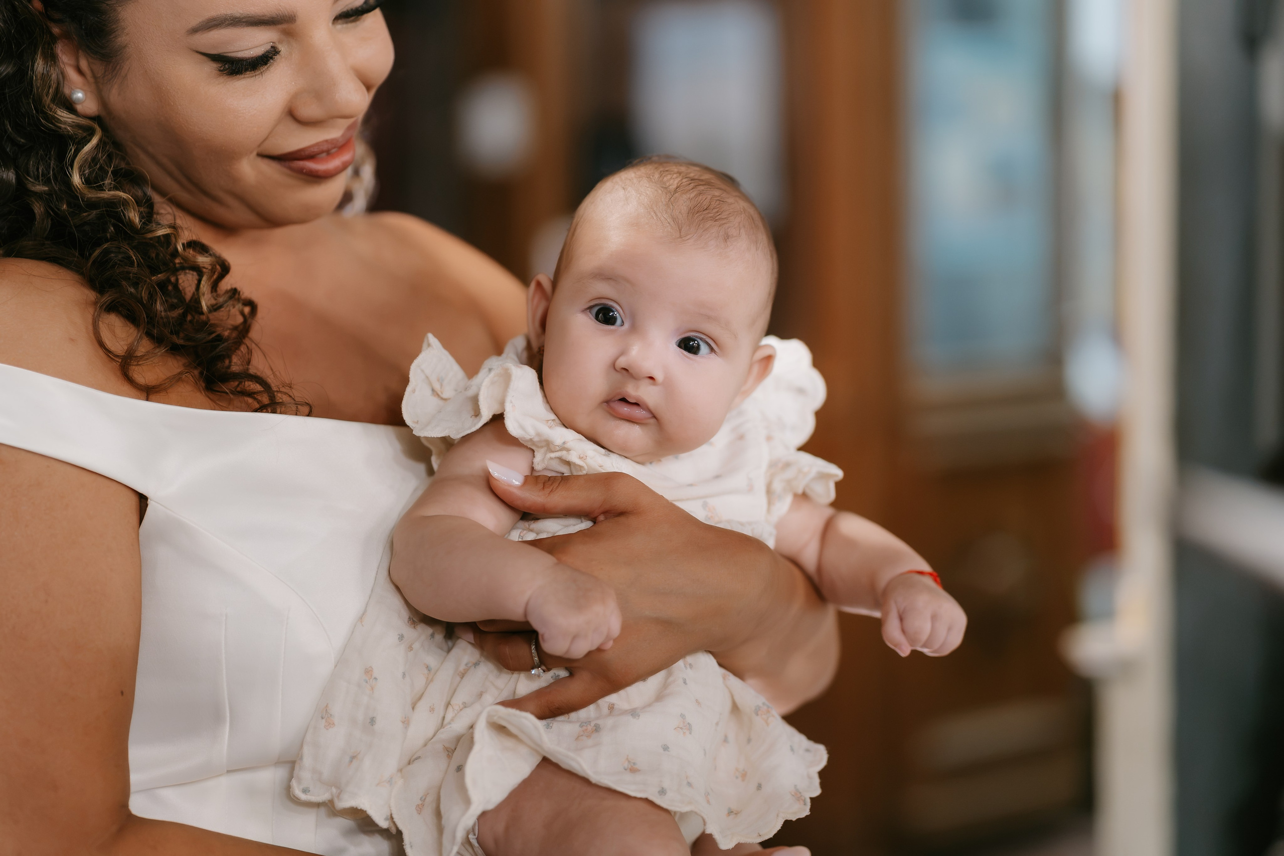 Veronica & Octavian | Wedding & Baptism. Dara Lens