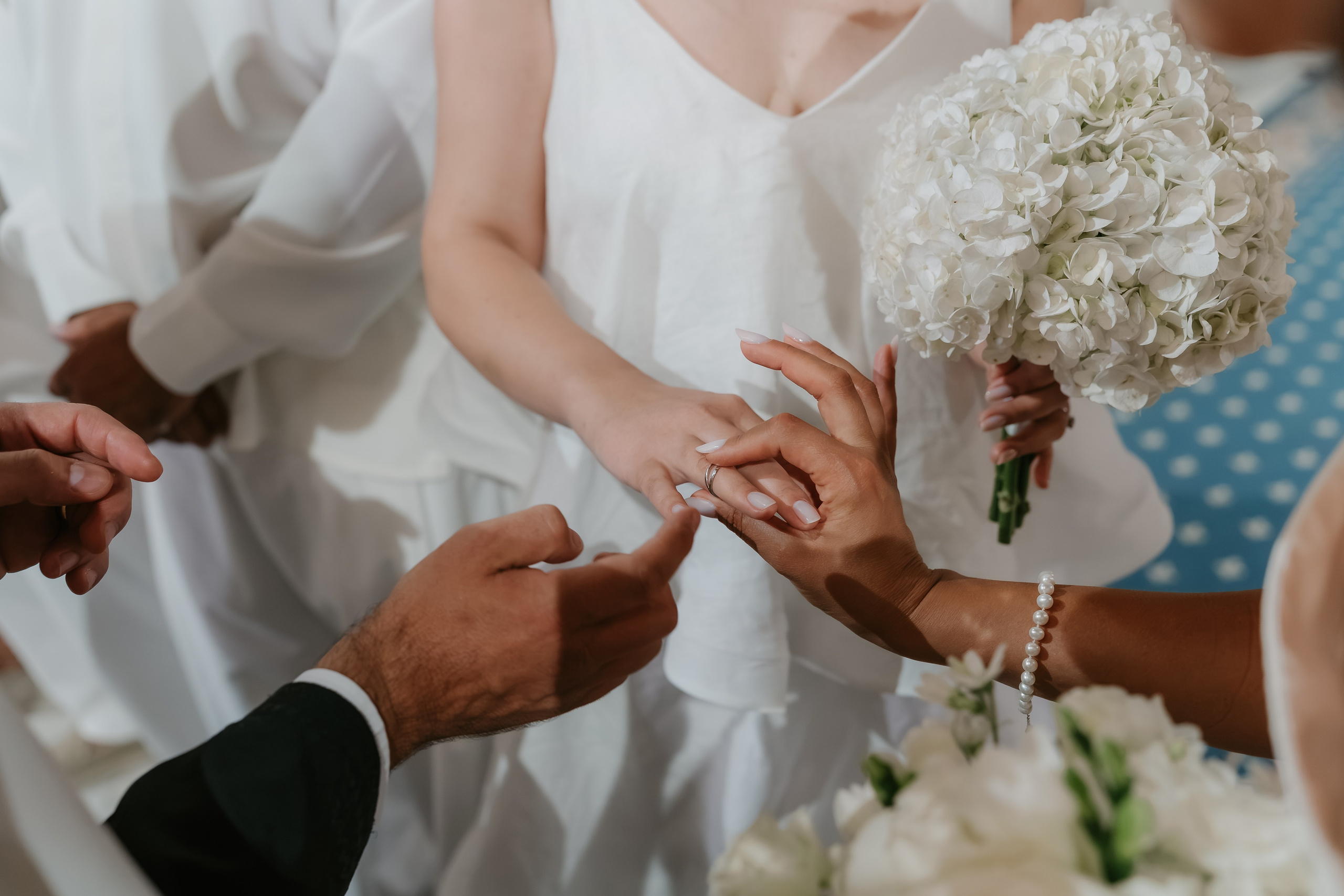 Veronica & Octavian | Wedding & Baptism. Dara Lens