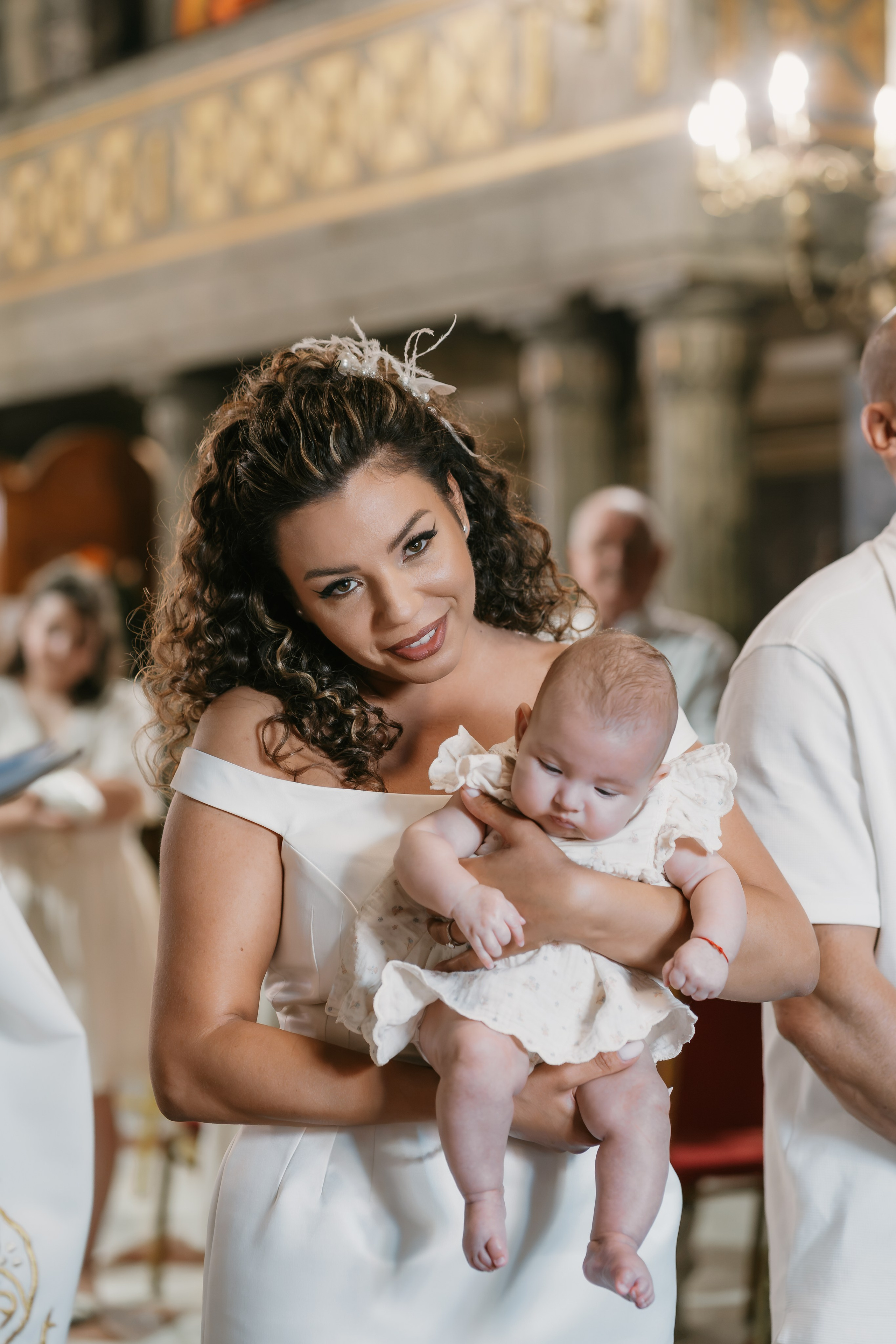 Veronica & Octavian | Wedding & Baptism. Dara Lens