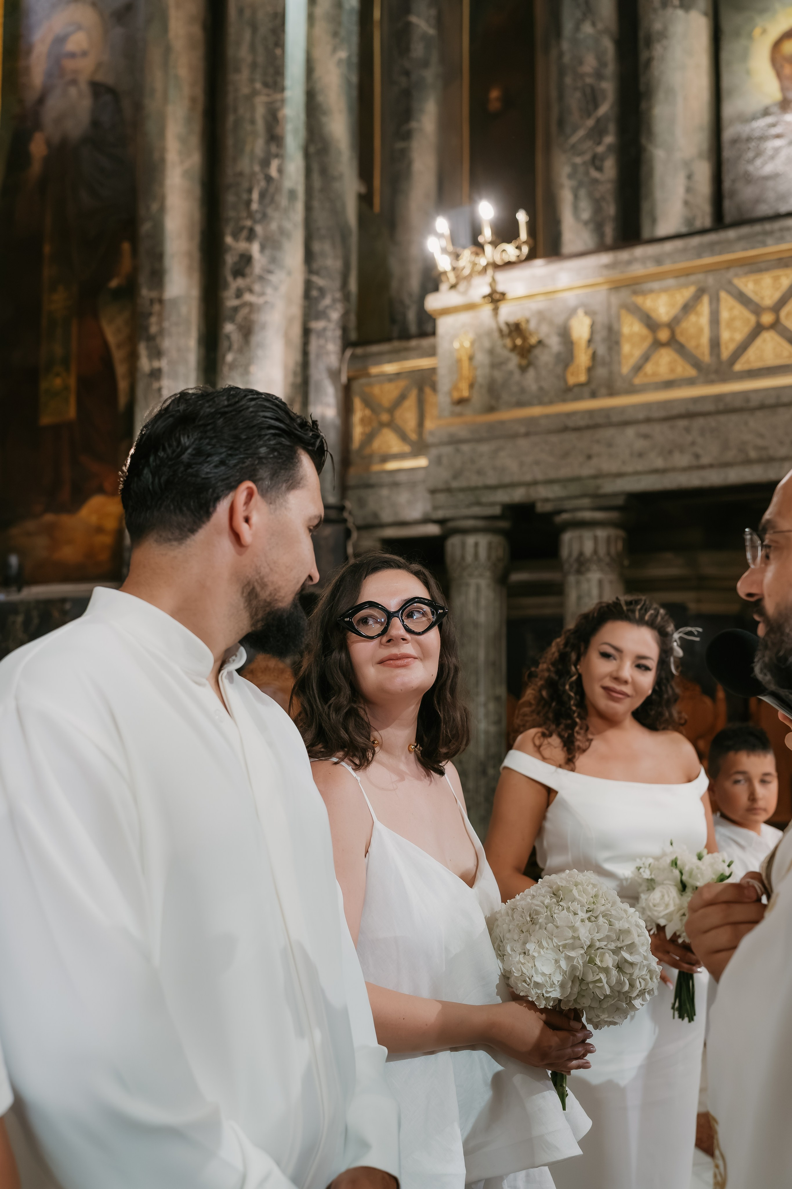 Veronica & Octavian | Wedding & Baptism. Dara Lens