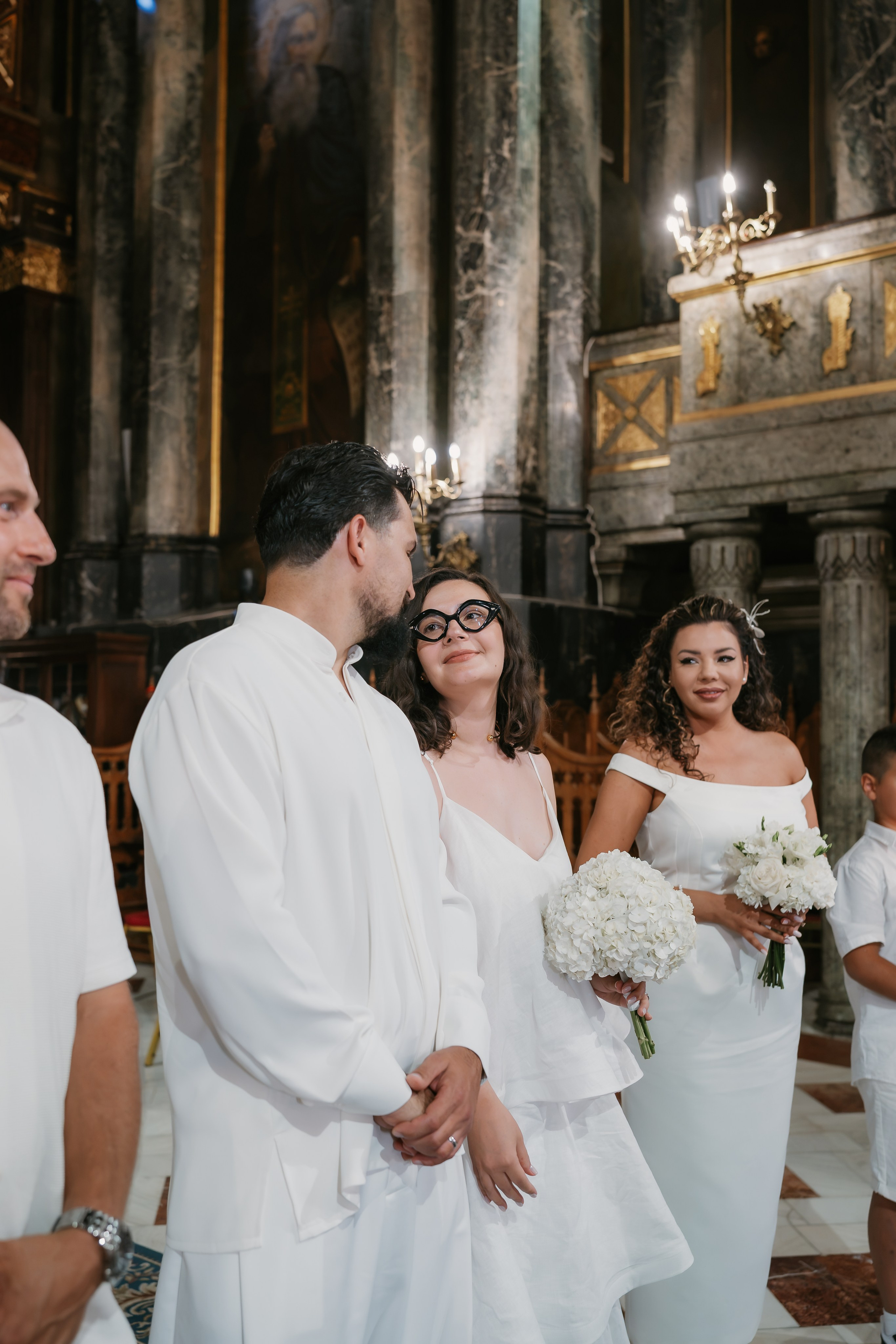 Veronica & Octavian | Wedding & Baptism. Dara Lens