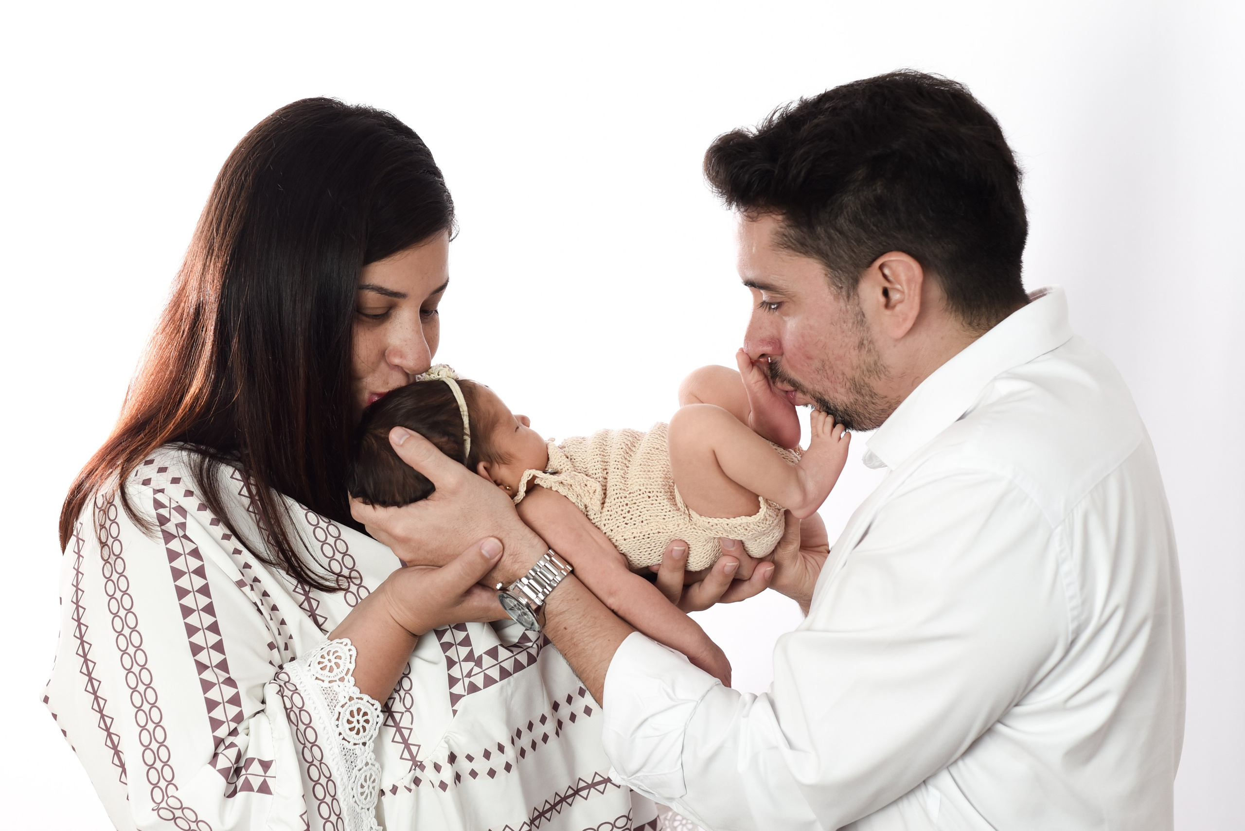 Justina, el primer suspiro del amor. Fotografo de casamiento en misiones y fotógrafo de familia  Posadas