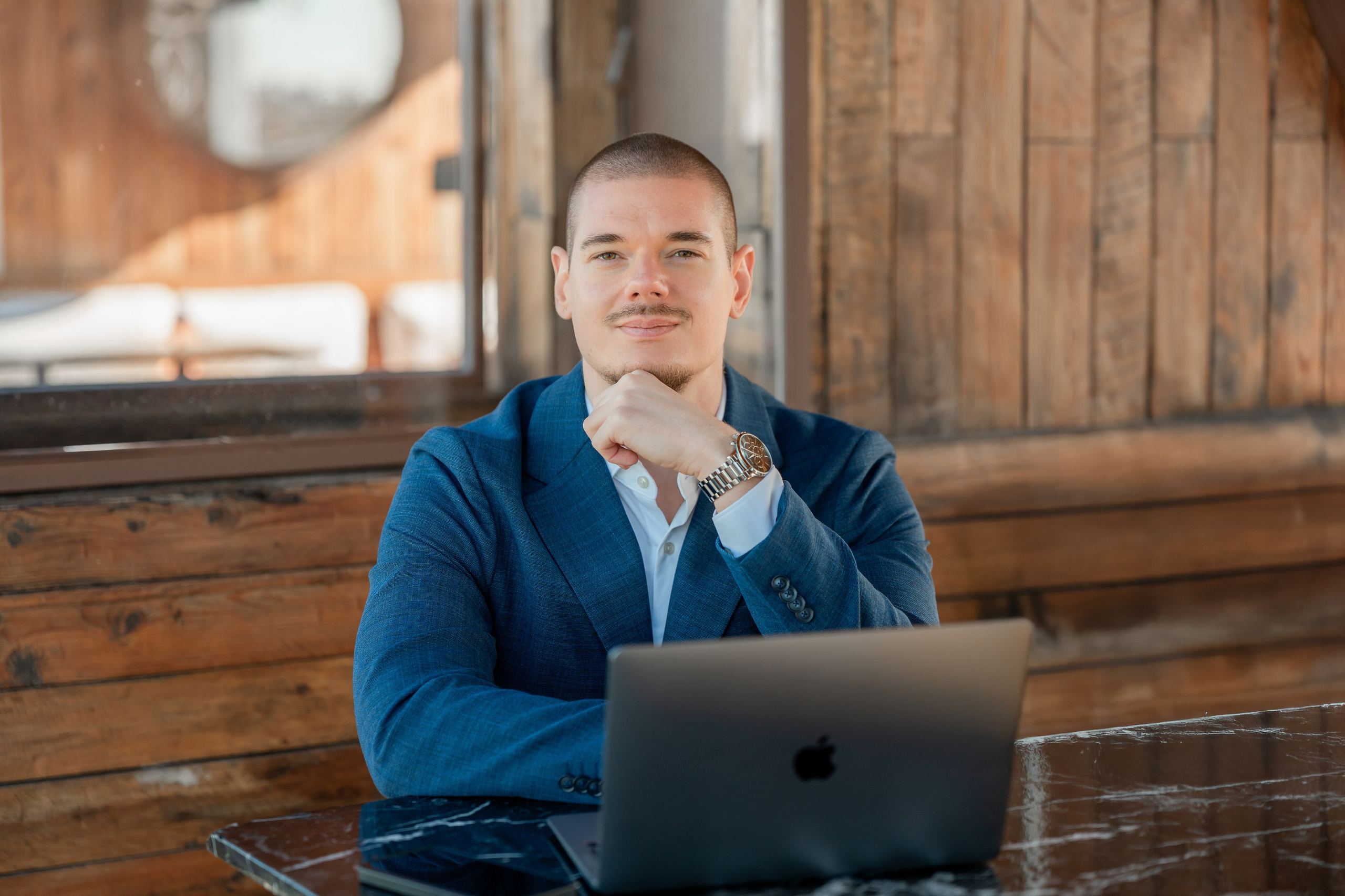 Gabor. Deine Fotografin auf Mallorca für Familien und Business