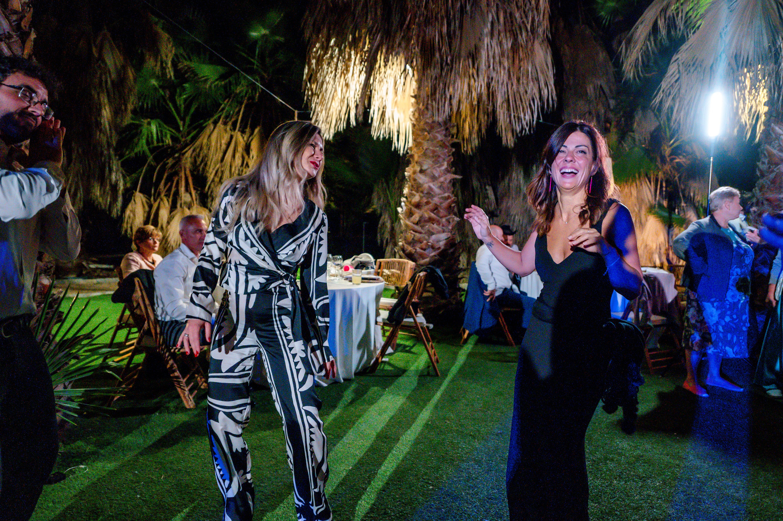 BYZO MEDIA. PETRU BYZO - family and children photographer in ROMANIA