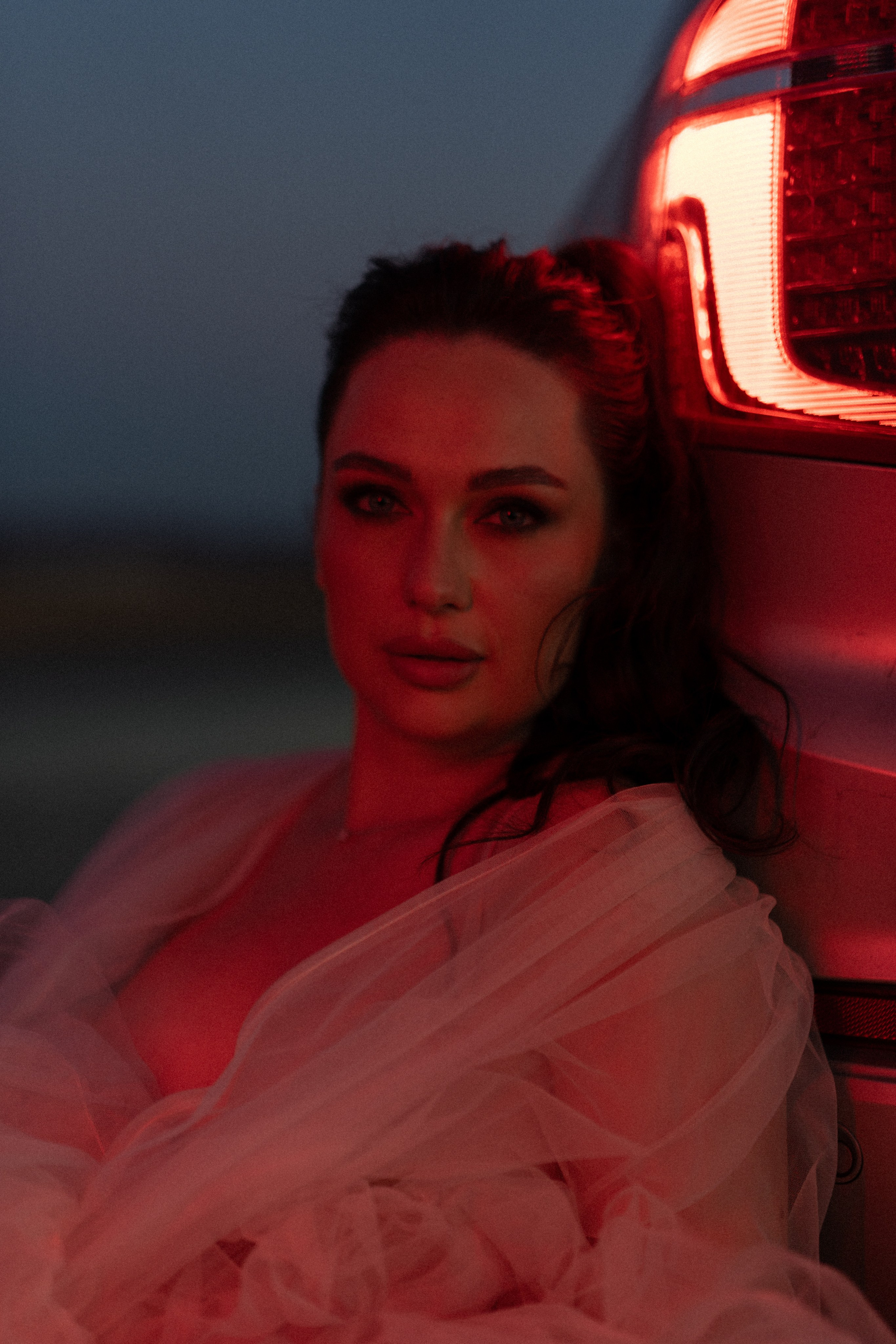 Yana. Wild Beauty on the Road. Portrait, family, maternity & wedding photography & videography in SoCal Kseni Vibe