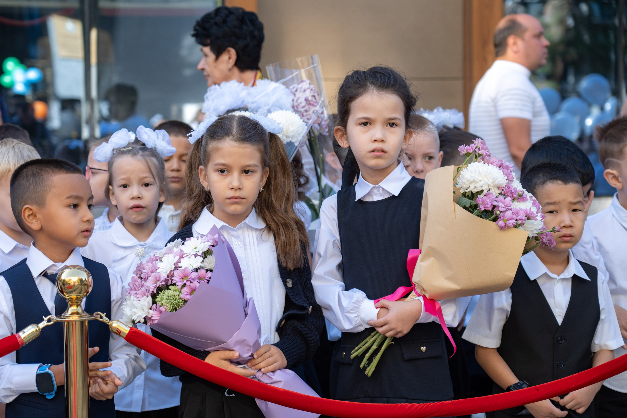 В школах Узбекистана прозвенел Первый звонок. Георгий Намазов | Фотограф в Ташкенте
