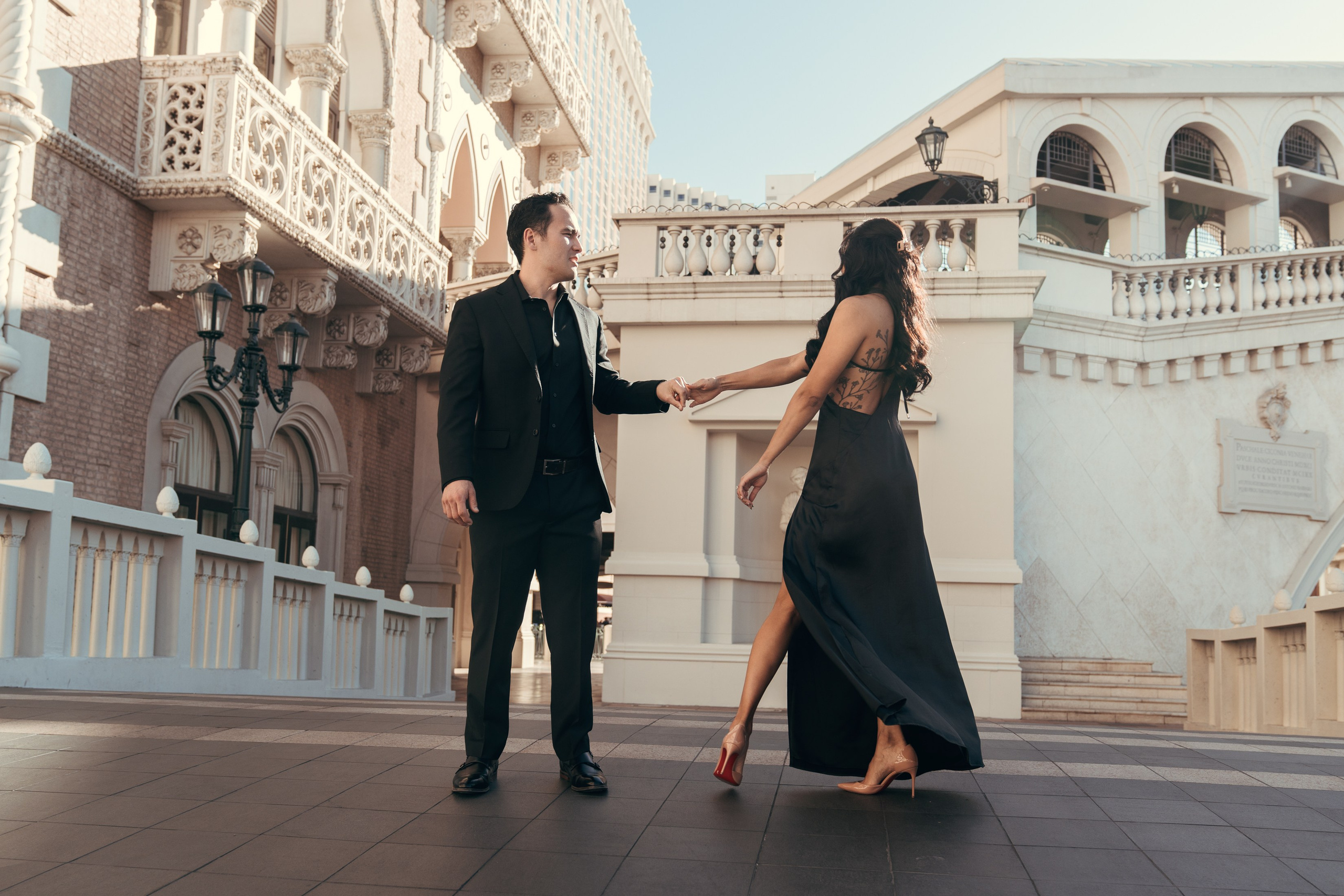 Calah&Matthew. Wedding & elopement photographer Viktoriya Kravtsov. Las Vegas