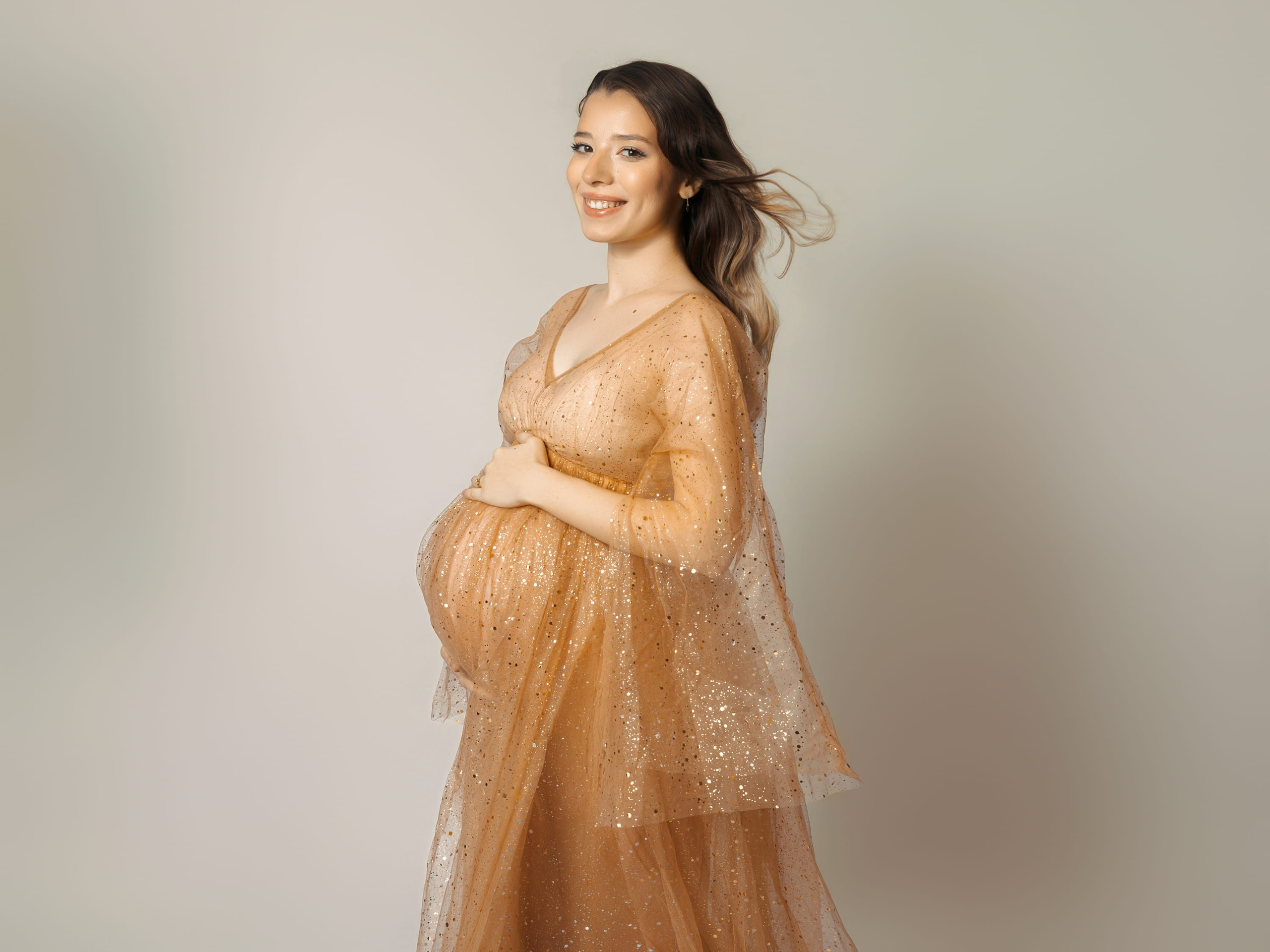 Elegant Studio Maternity Photography in Rotterdam