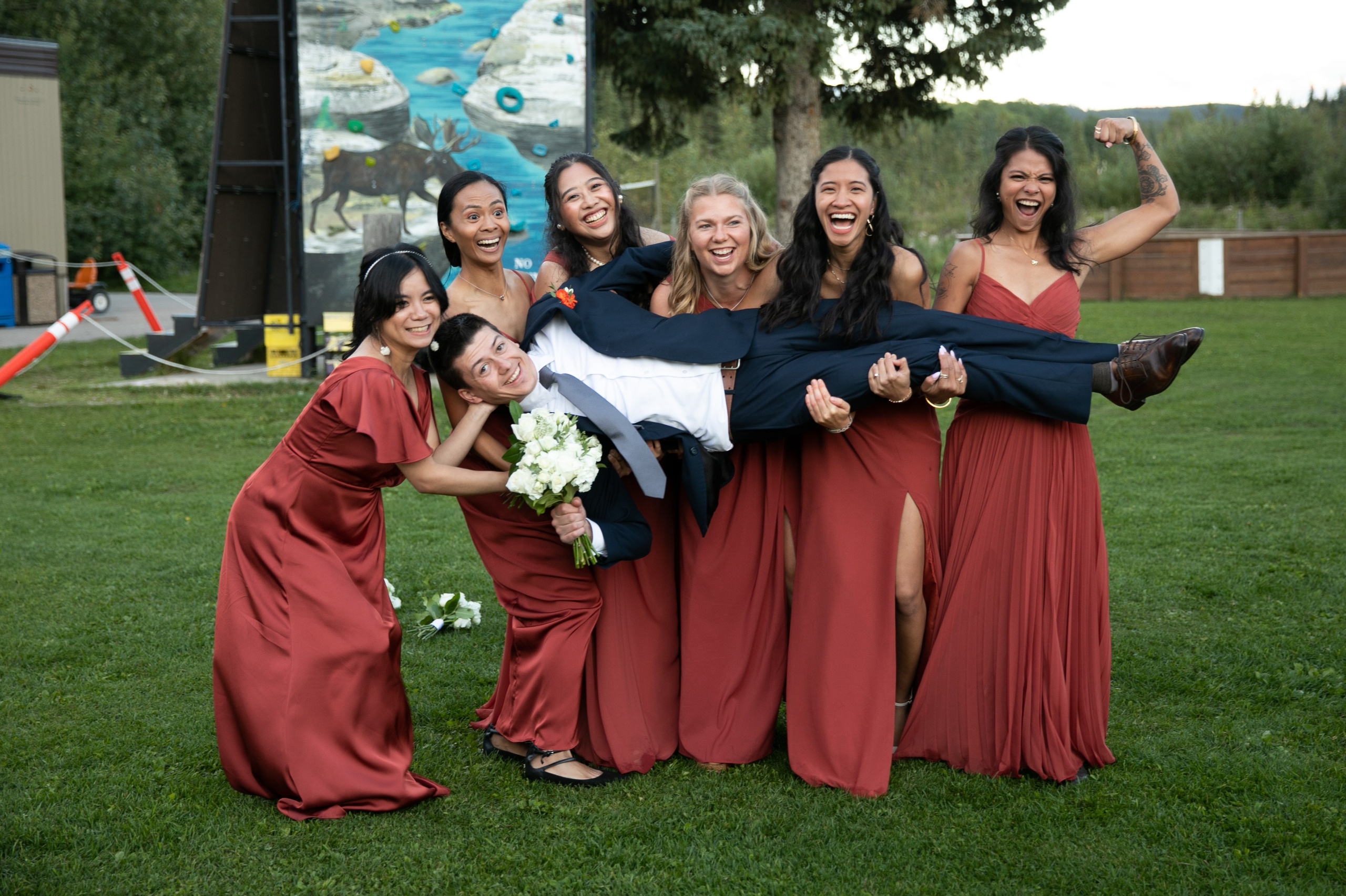 Aleks & Erika — Wedding. Fotografía accesible en Calgary