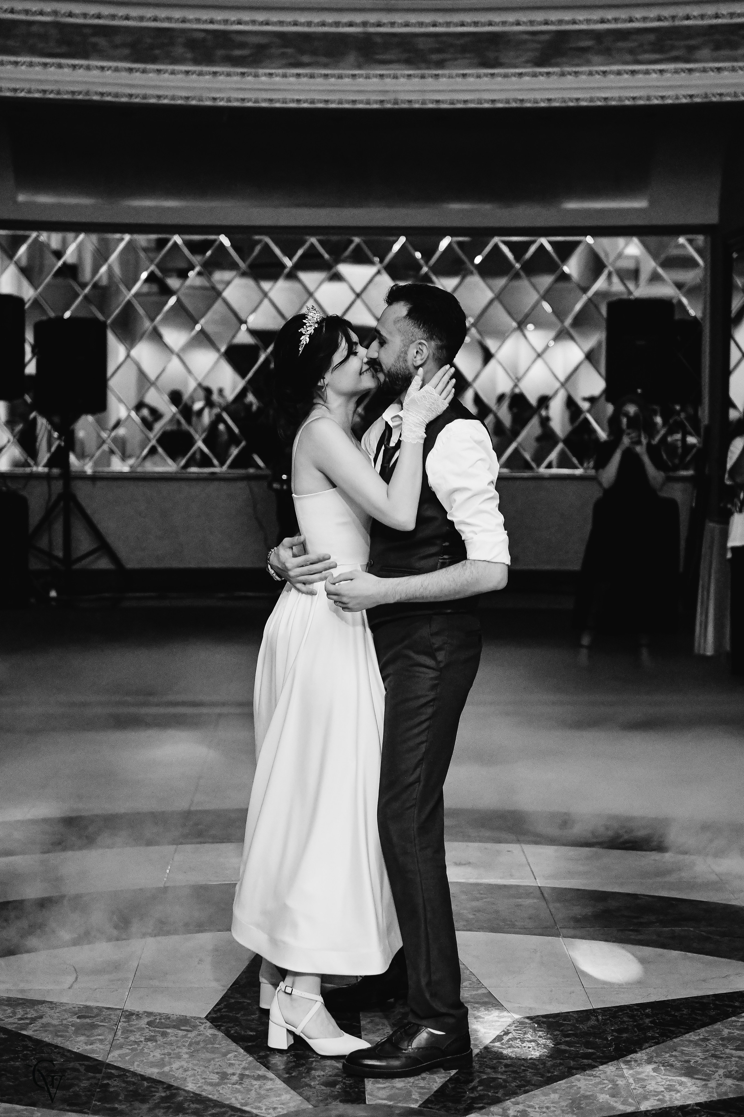 Vahe & Irma. Wedding photos and video shooting in Armenia and all over the world!!! Photographer in Yerevan