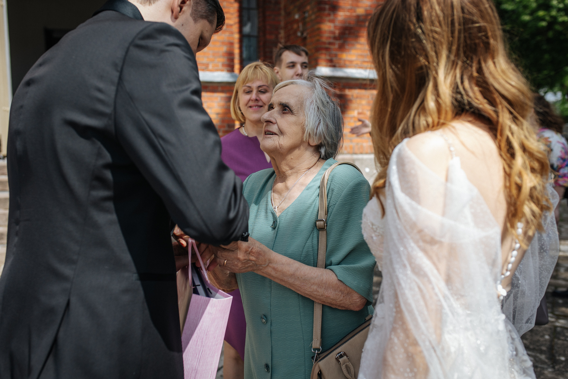 Dovilės ir Gedimino vestuvinė fotosesija Tytuvėnų ansamblyje