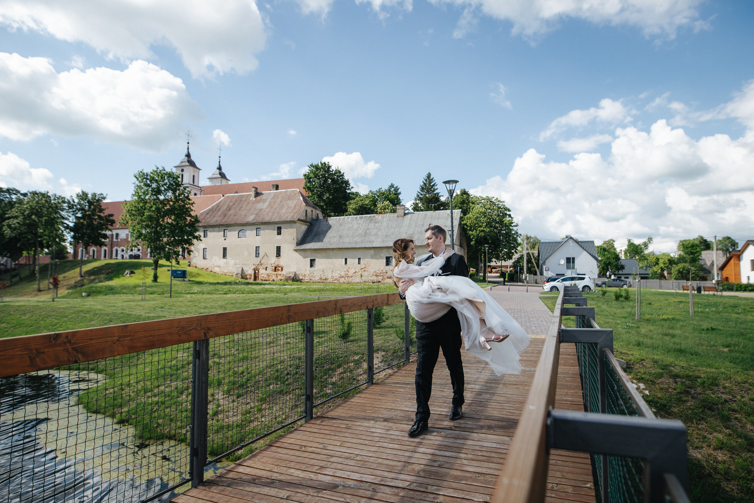 Dovilės ir Gedimino vestuvinė fotosesija Tytuvėnų ansamblyje