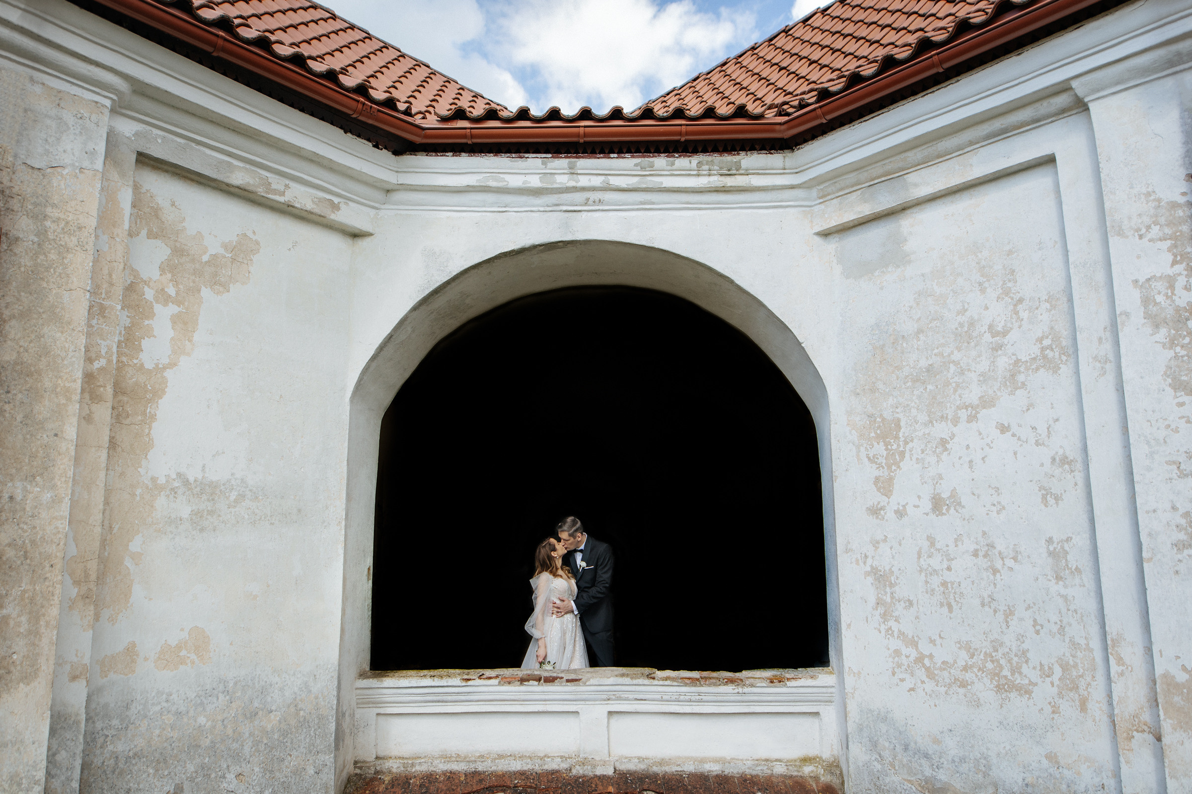 Dovilės ir Gedimino vestuvinė fotosesija Tytuvėnų ansamblyje