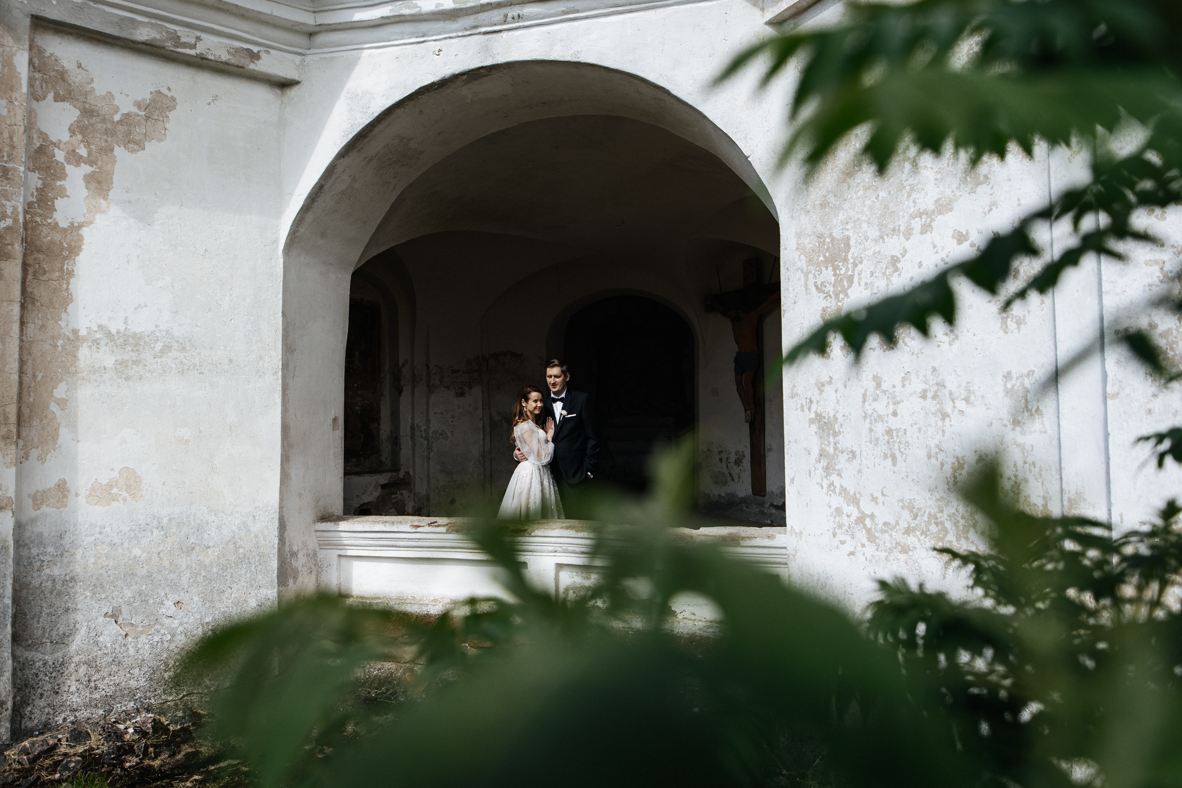 Dovilės ir Gedimino vestuvinė fotosesija Tytuvėnų ansamblyje