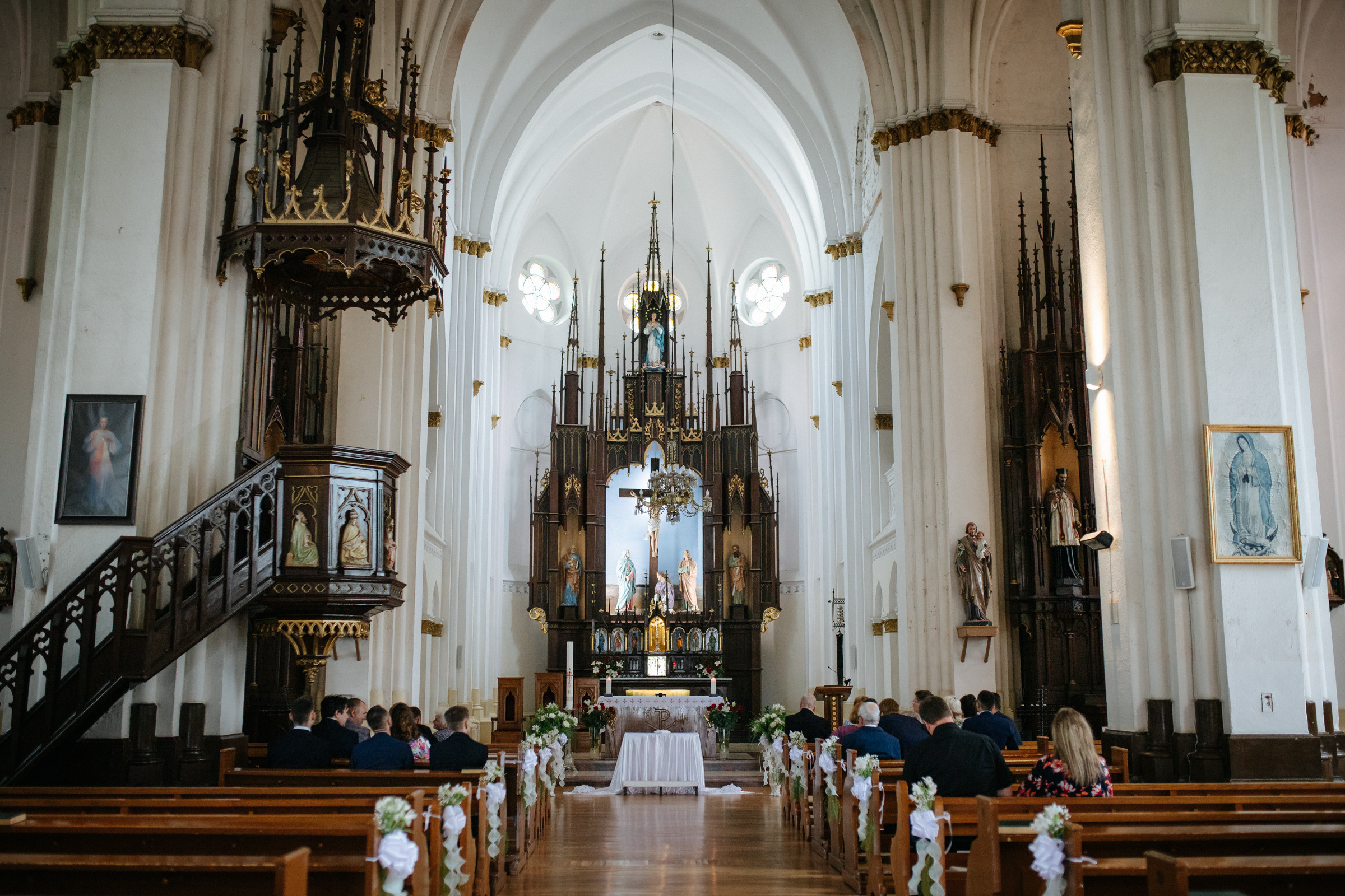 Dovilės ir Gedimino vestuvinė fotosesija Tytuvėnų ansamblyje