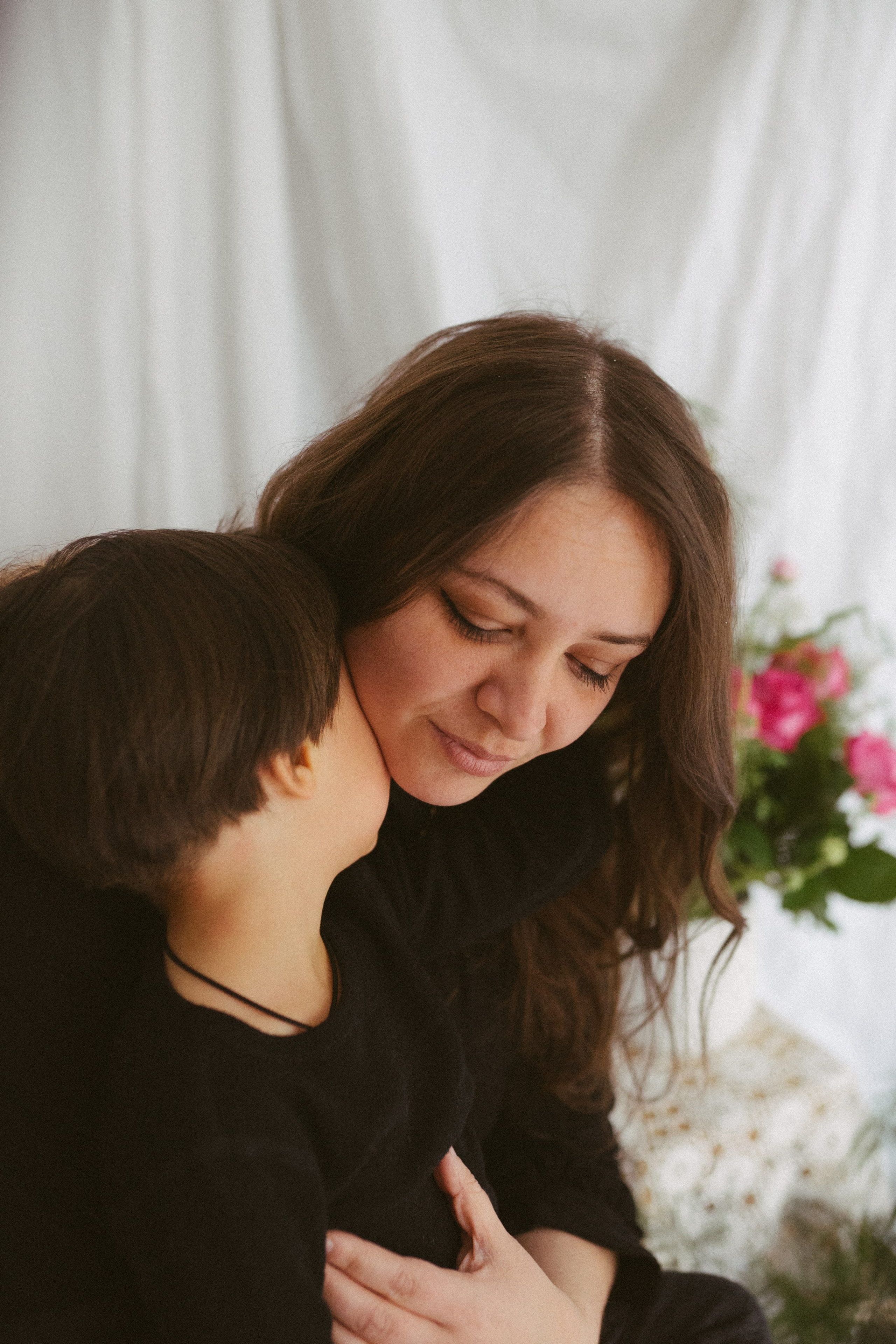 Ședințe Foto Primăvara Colorată Brașov | Mădălina Beda. Madalina Beda- Artist vizual, fotograf, doula la nastere, consultant babywearing Brasov si in toata tara