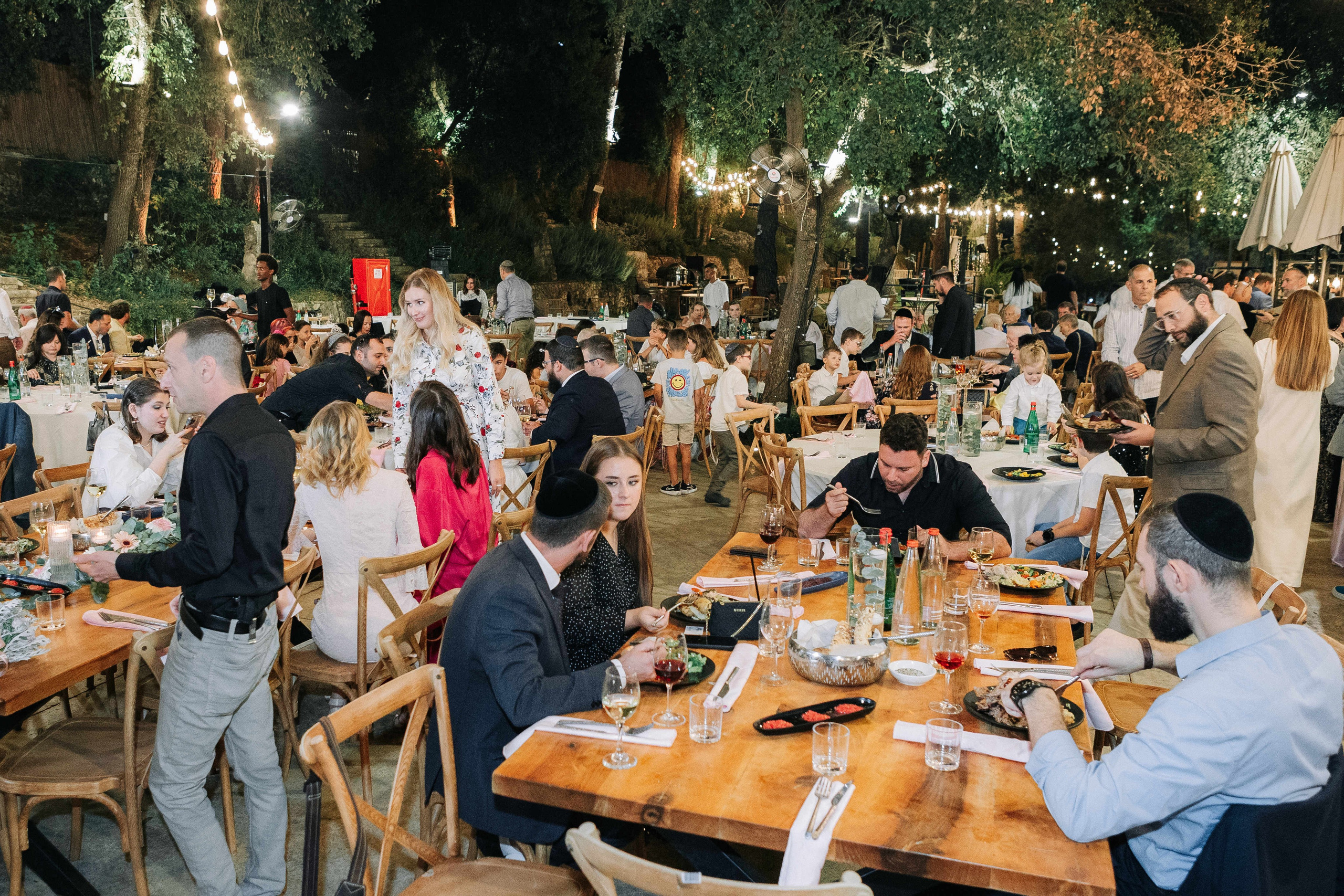 WEDDING OUT OF CITY. PHOTOGRAPHER IN ISRAEL