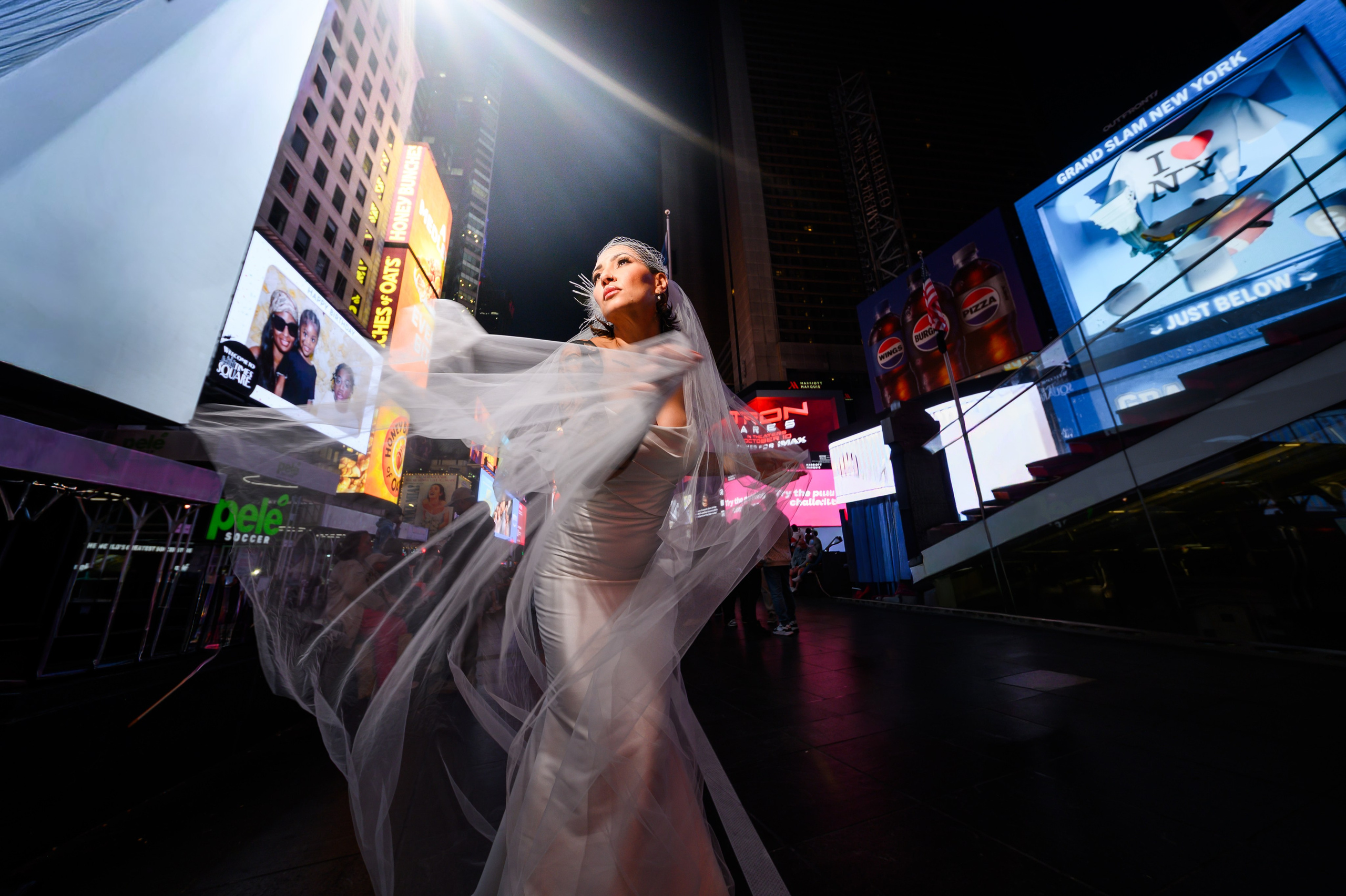 Bridal Session in New York — Refined, Cinematic & Timeless. Wedding photographer in Orlando, Boston & New York Anderson Marques