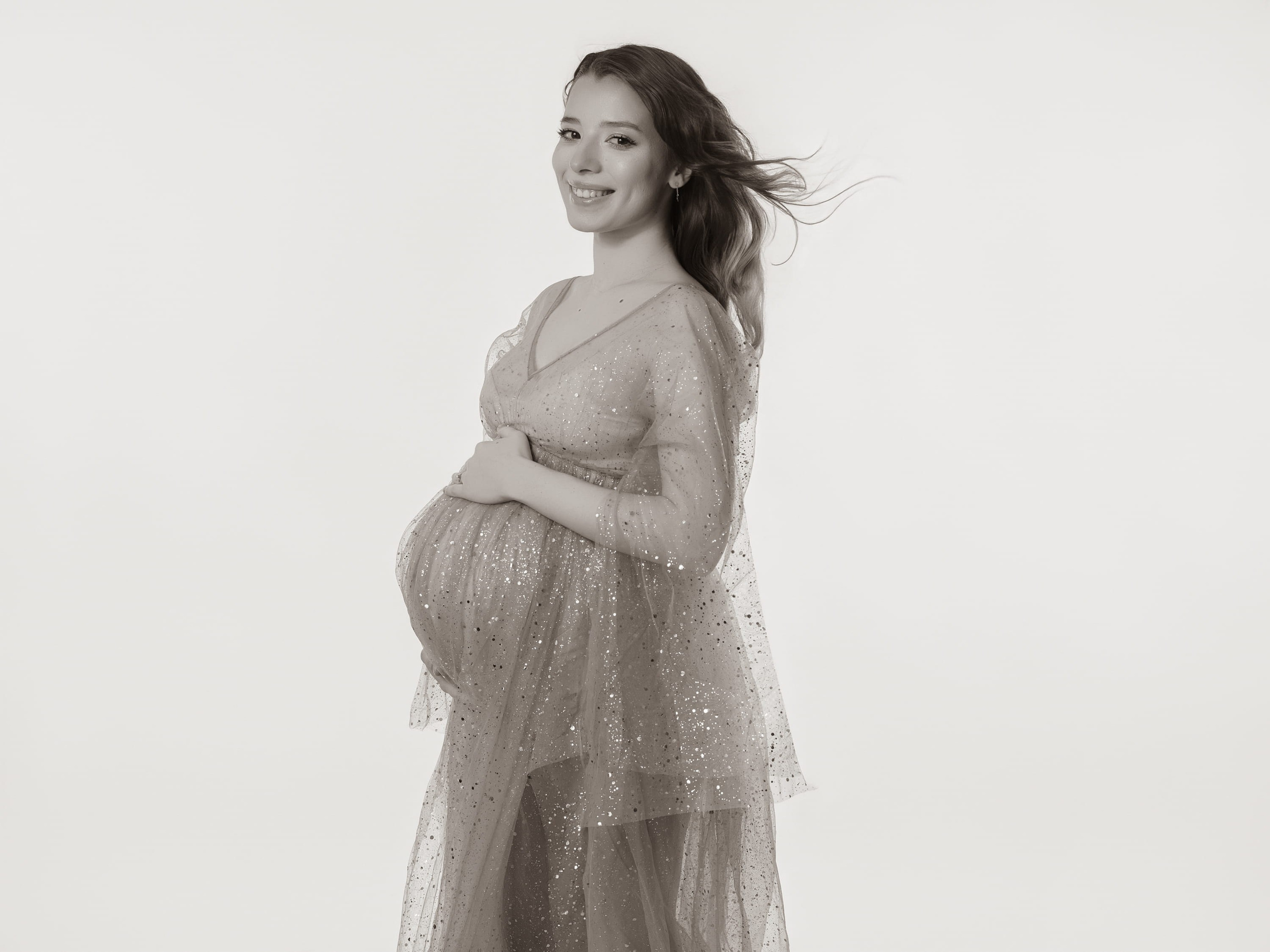 Elegant Studio Maternity Photography in Rotterdam