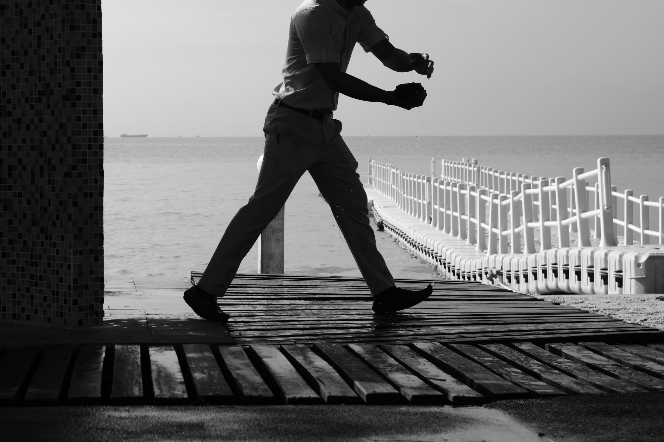 Street photo, Cambodia by Petr Nabutov