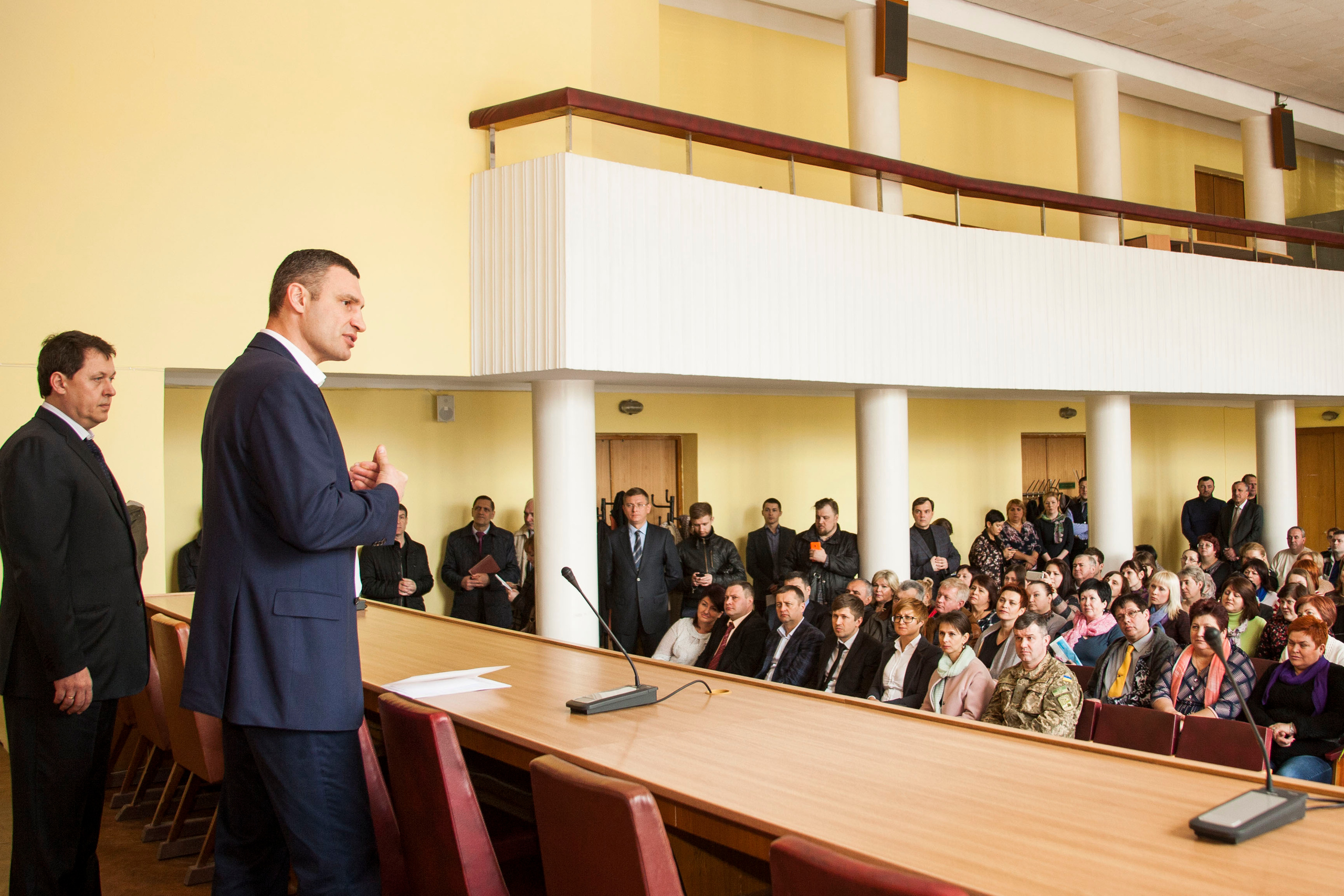 Reporting the Kyiv City Administration. Portrait family photographer in Berlin Elena Zakh