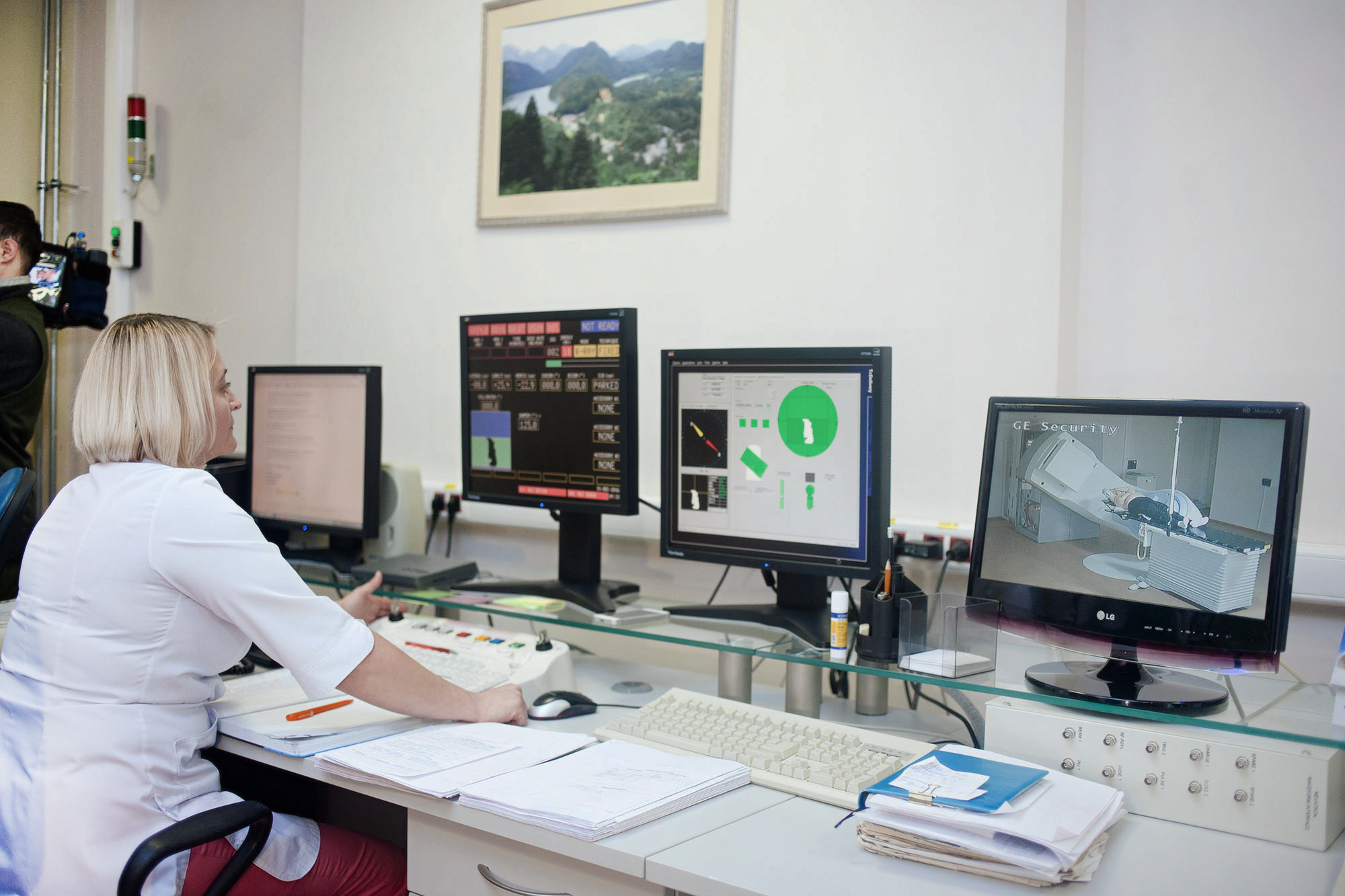 Reporting the Kyiv City Administration. Portrait family photographer in Berlin Elena Zakh