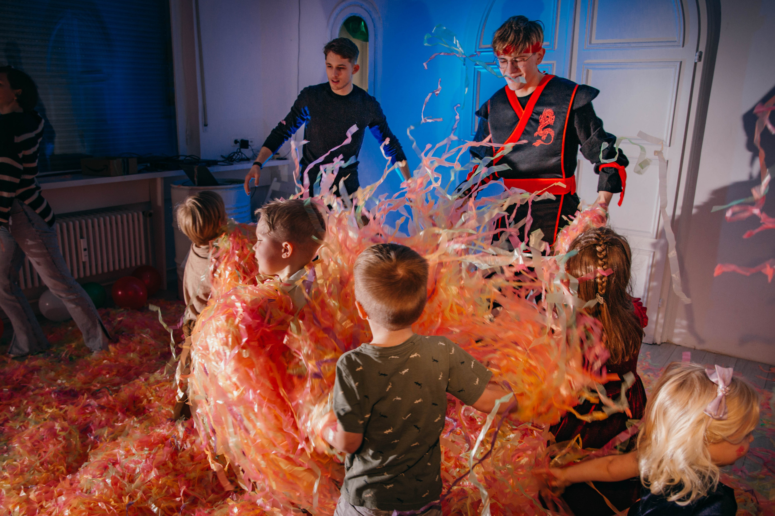 Happytoria. Portrait family photographer in Berlin Elena Zakh