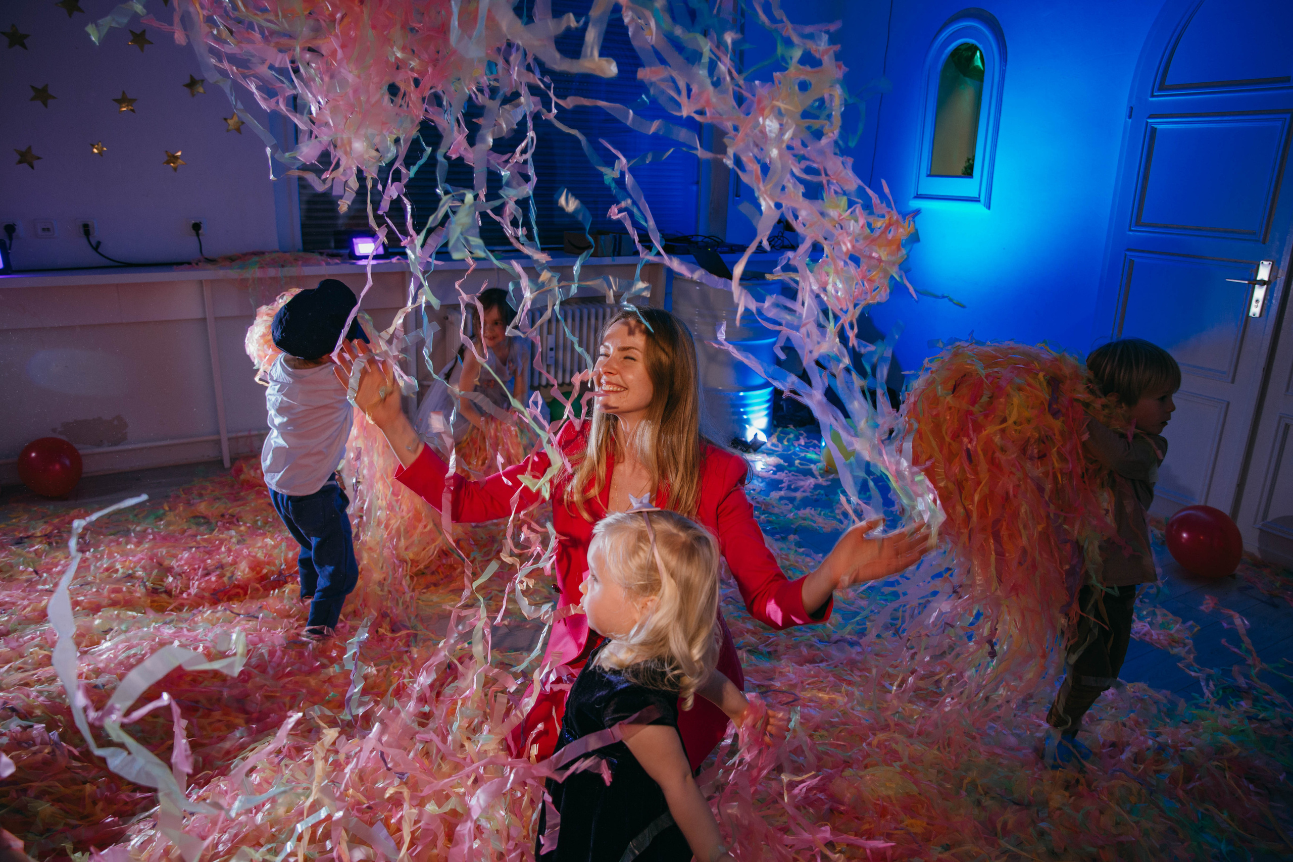 Happytoria. Portrait family photographer in Berlin Elena Zakh