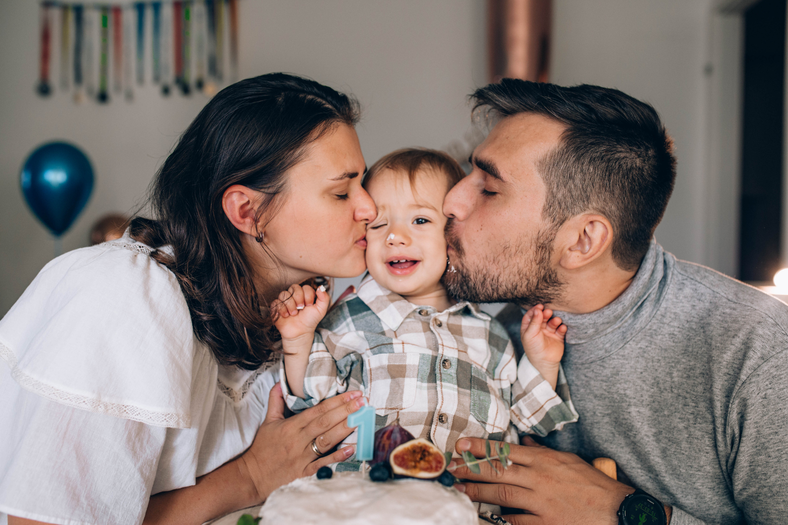 1 year old. Portrait family photographer in Berlin Elena Zakh