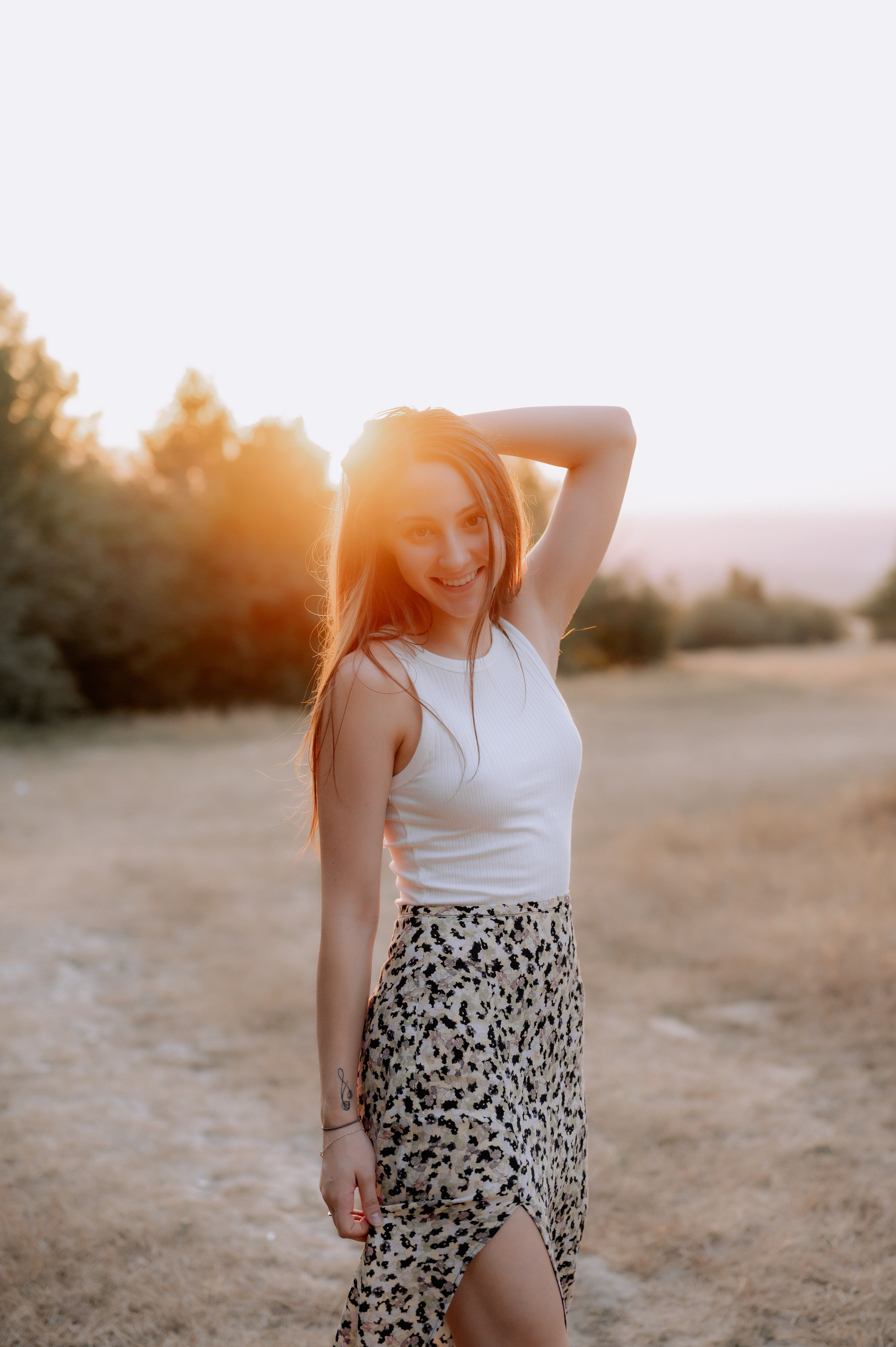 Sedinta foto in natura la apus. Proud Vision Weddings | Wedding Photography & Film — Servicii profesionale Foto Video Nunta Iasi