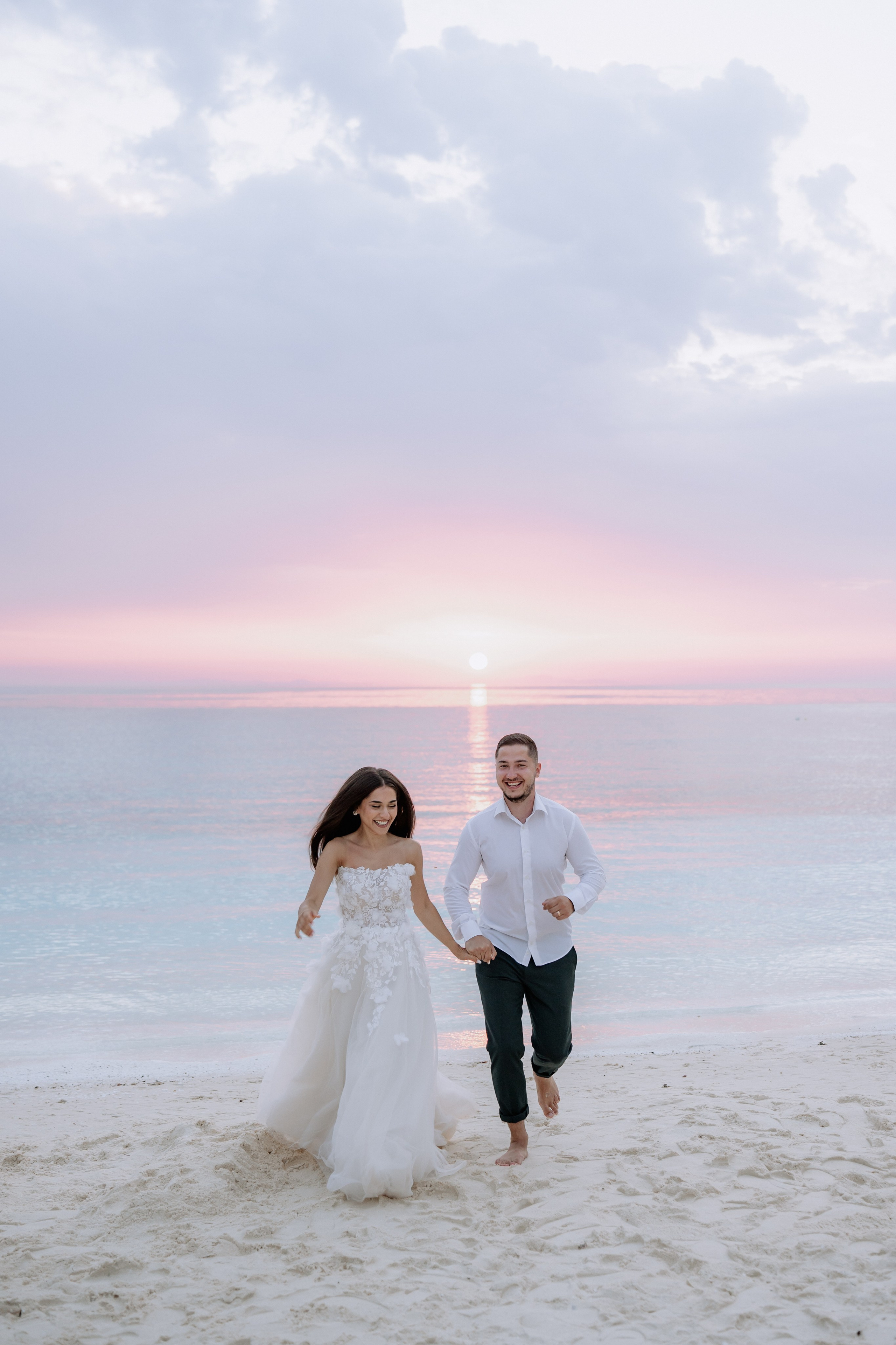 Nunta la Hotel Capitol Iasi. Proud Vision Weddings | Wedding Photography & Film — Servicii profesionale Foto Video Nunta Iasi