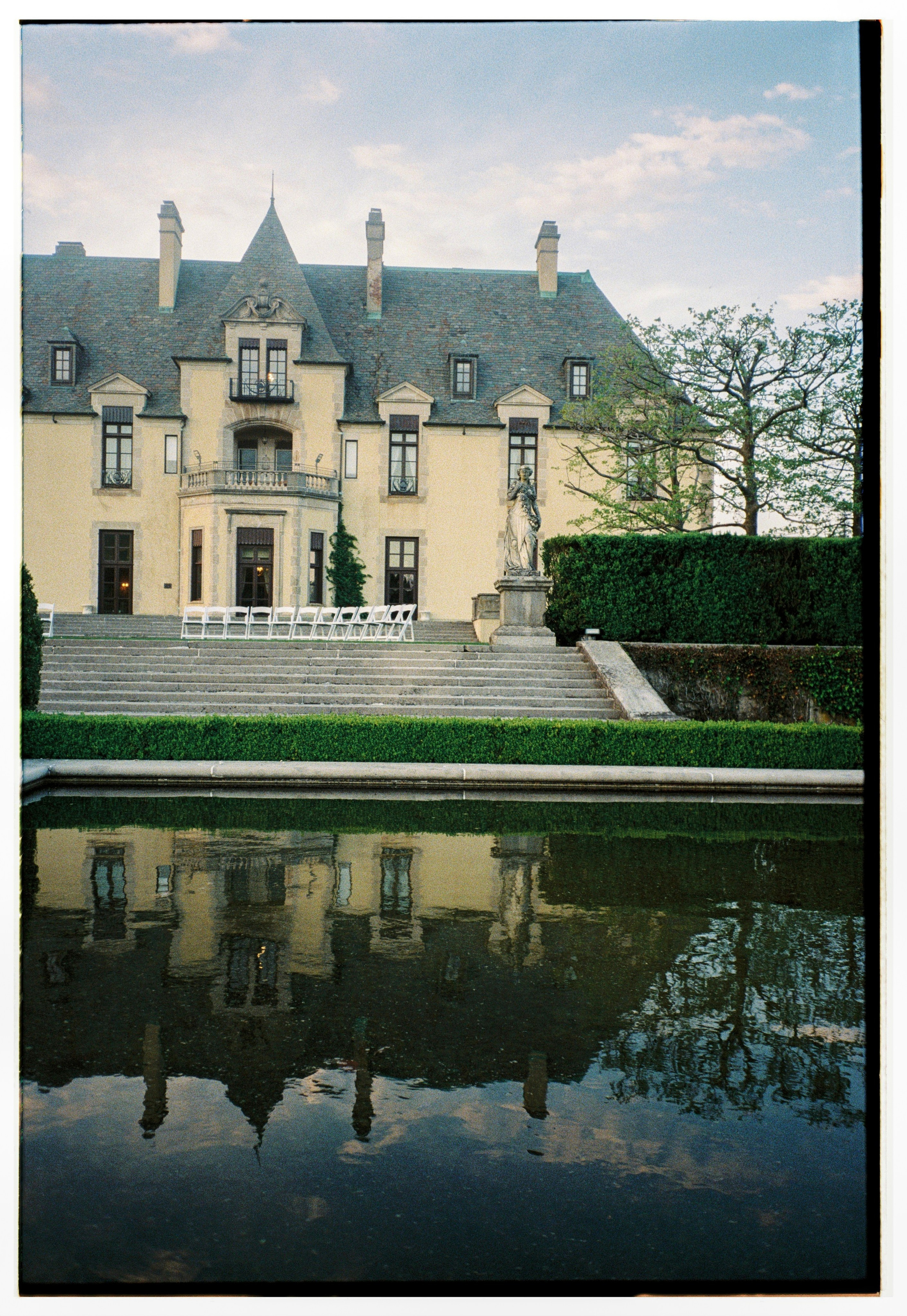 Akshay & Arielle’s Wedding at Oheka Castle | Captured on Kodak Portra 400 Film
