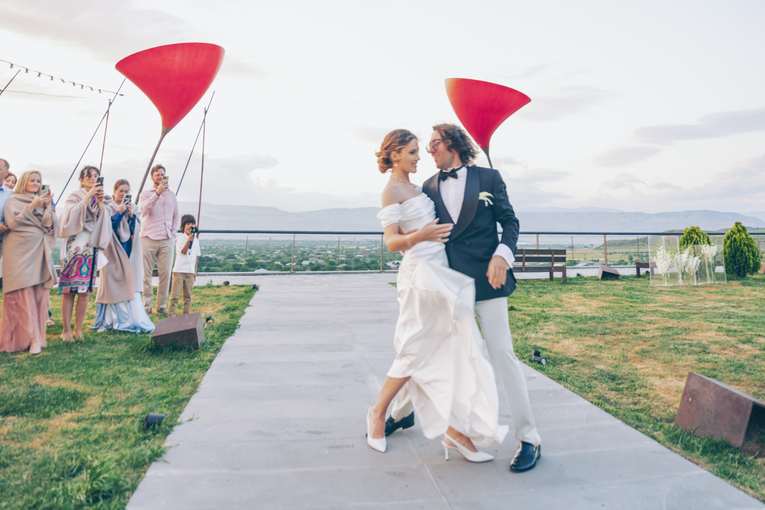 Weddings Chateau Mephis Kalaki. Create your own history with Pierre Studio