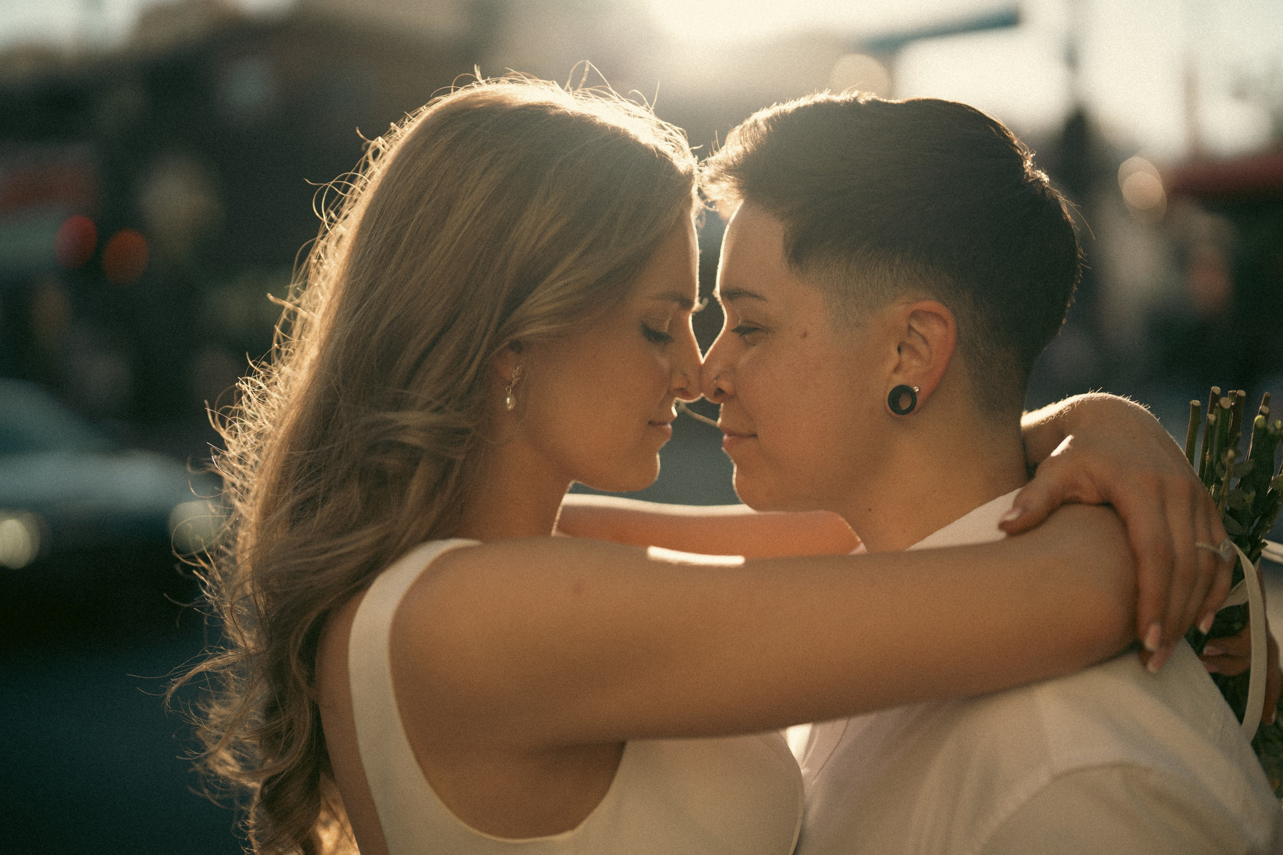 Kailey&Miranda. Wedding & elopement photographer Viktoriya Kravtsov. Las Vegas