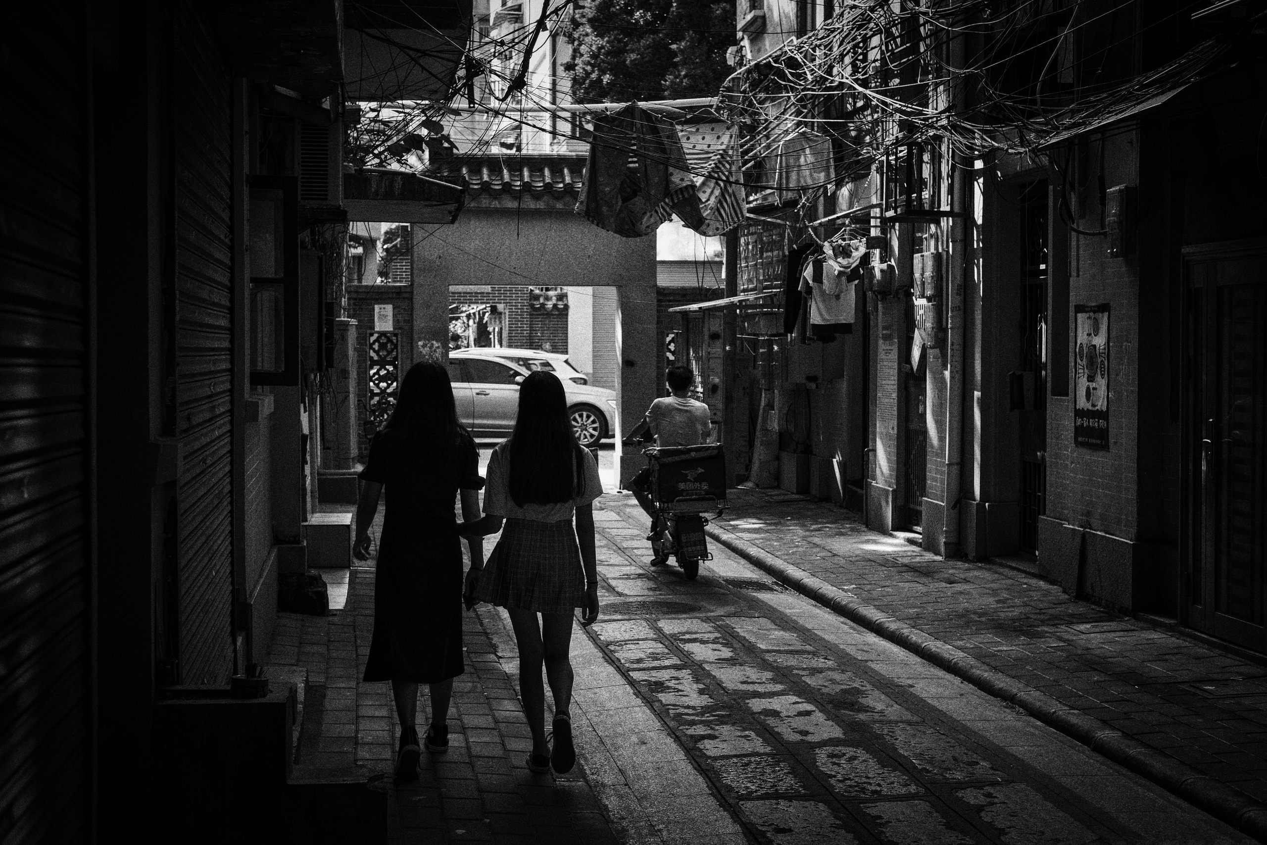 广州街头 | 黑白摄影 | 中国 | Guangzhou Streets | China in Black & White photographs | Black and White Photography | China