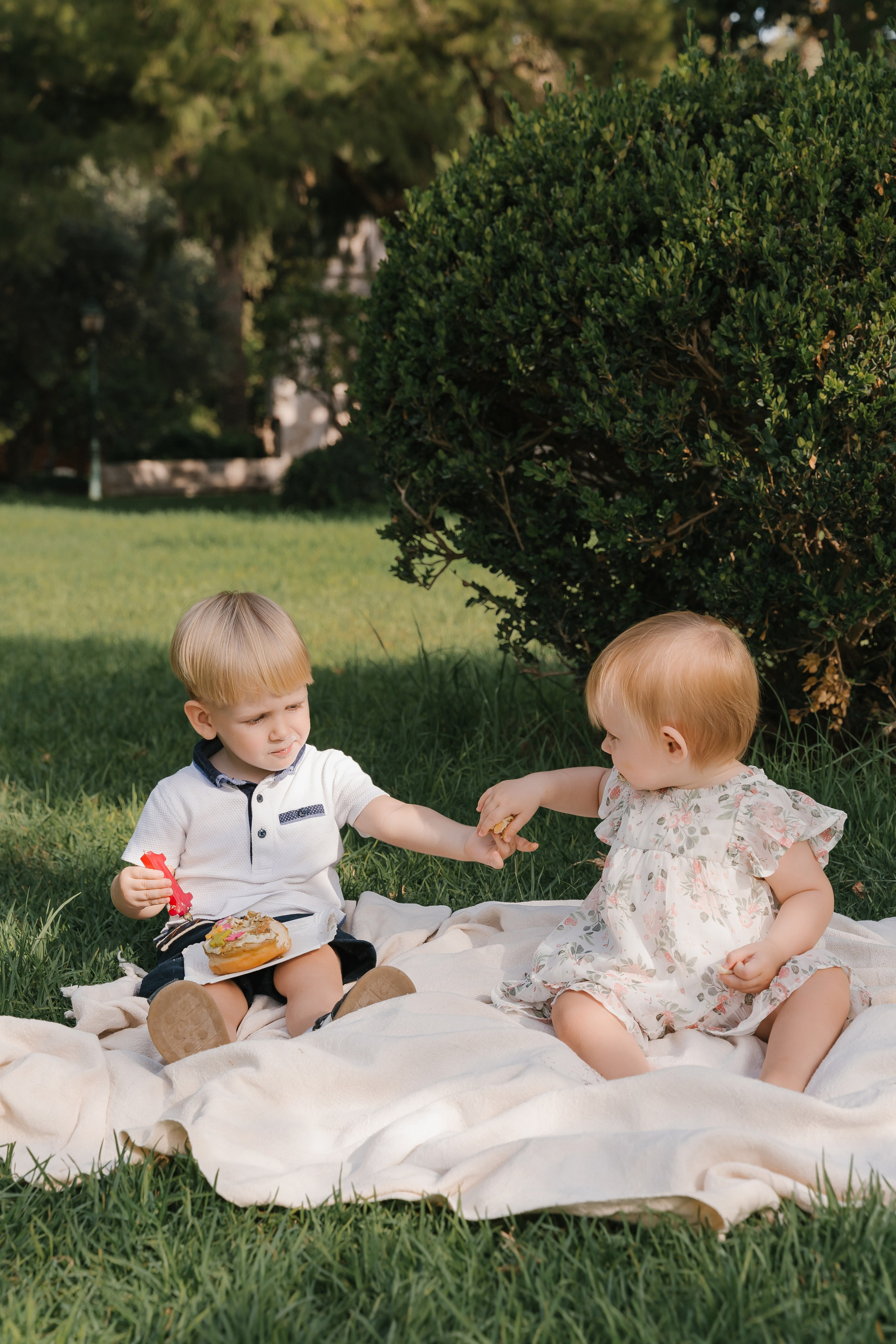 Anna, Pavel, Misha y Sofia. Fotógrafa de bodas y familias en España, Valencia: Nadia ProFoto