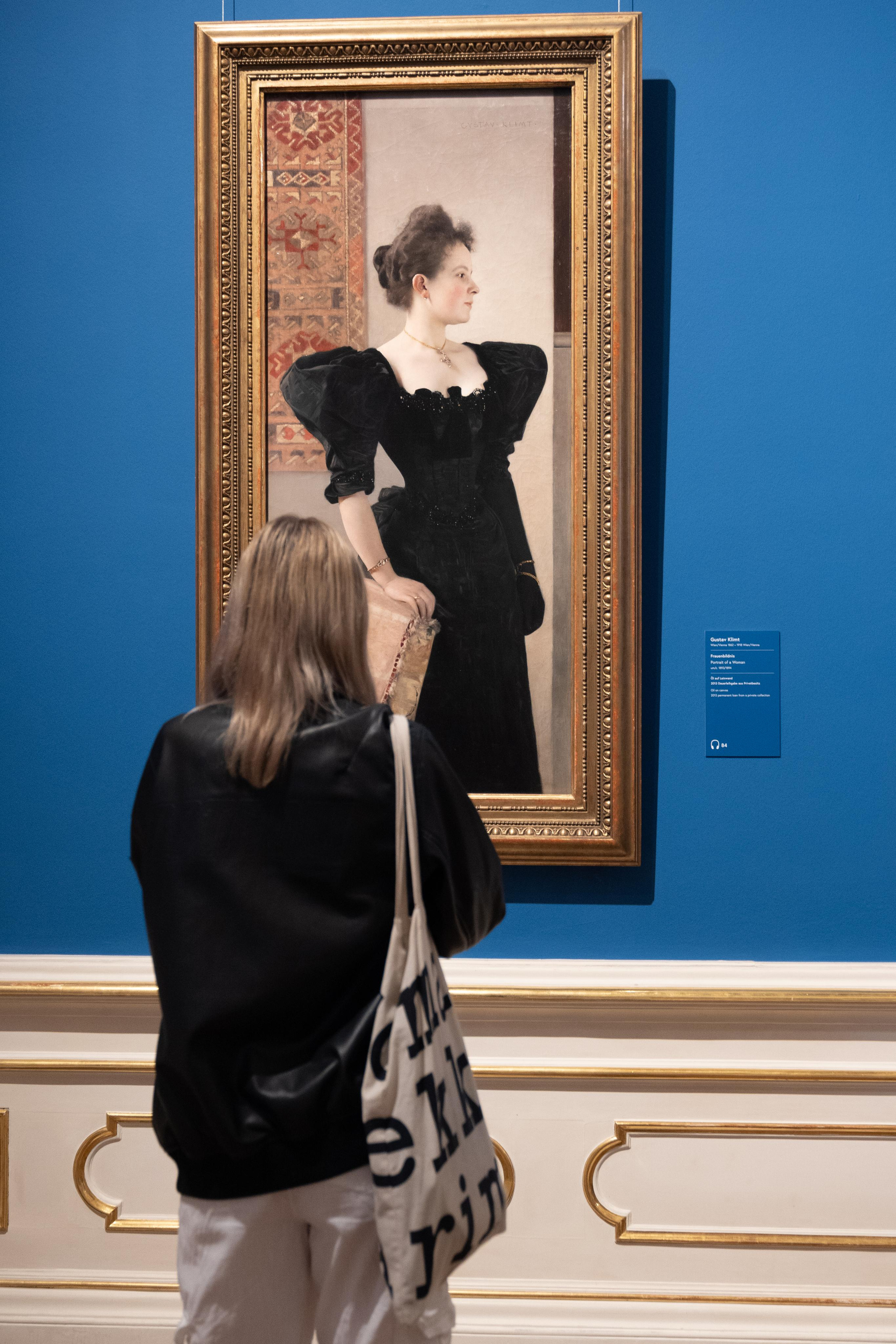 Vienna’s art. Photographer in Lisbon Elena Lialina