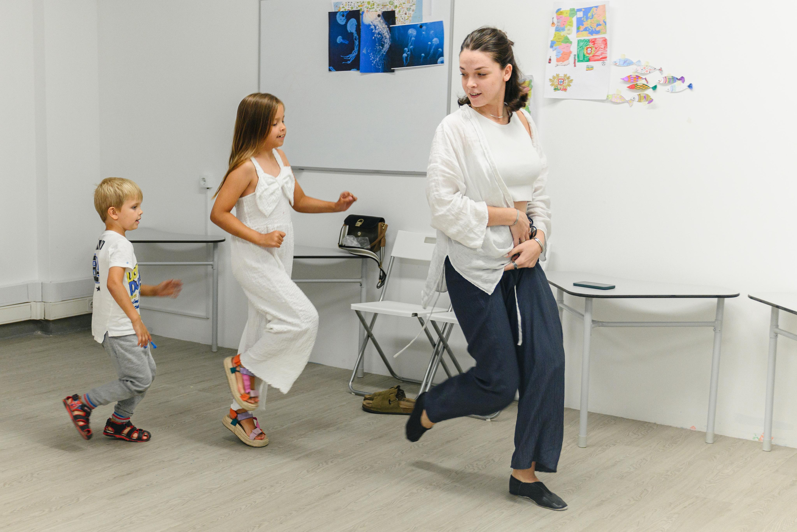 School event. Photographer in Lisbon Elena Lialina