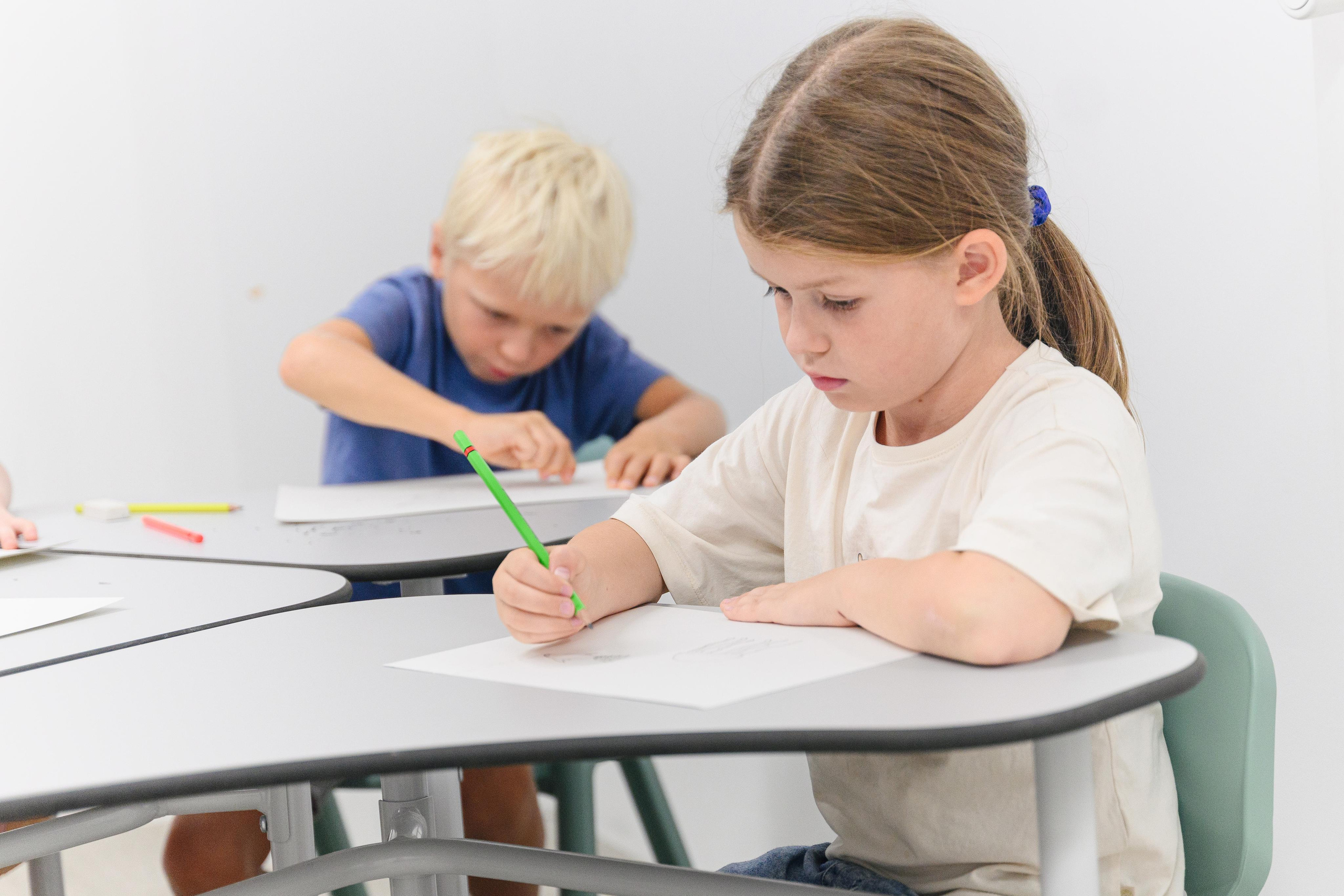 School event. Photographer in Lisbon Elena Lialina