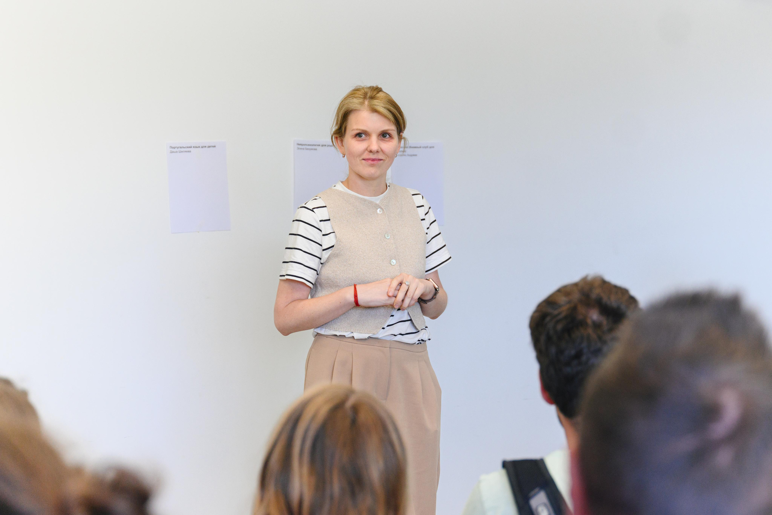 School event. Photographer in Lisbon Elena Lialina