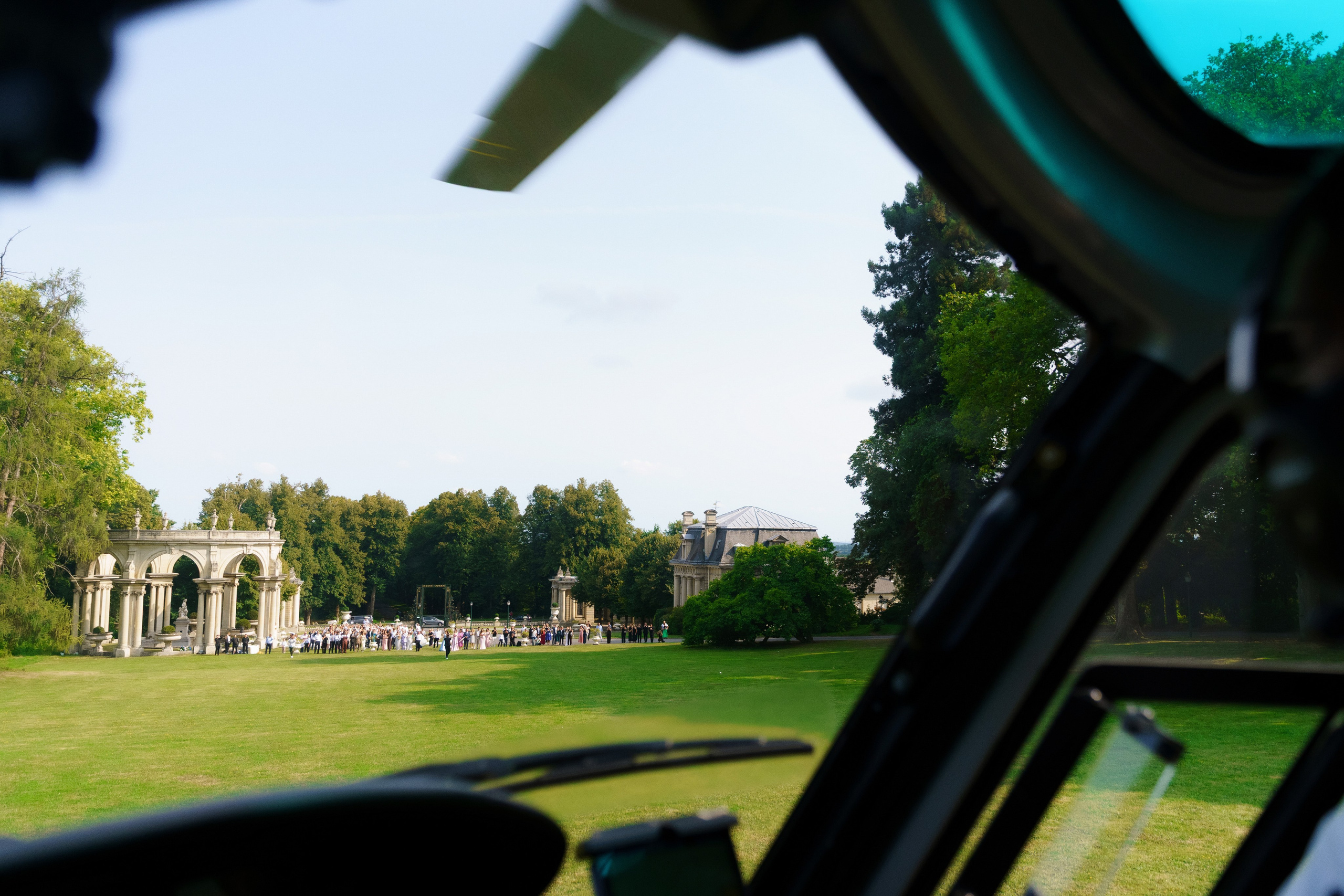 Seulement dans tes bras. Servicii Foto Video în Chișinău și Europa ID-Brothers