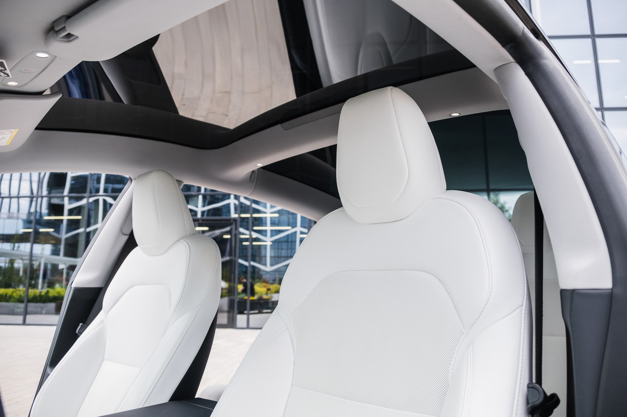 TESLA model 3. LOHA VISUALS — AUTOMOTIVE PHOTOGRAPHY