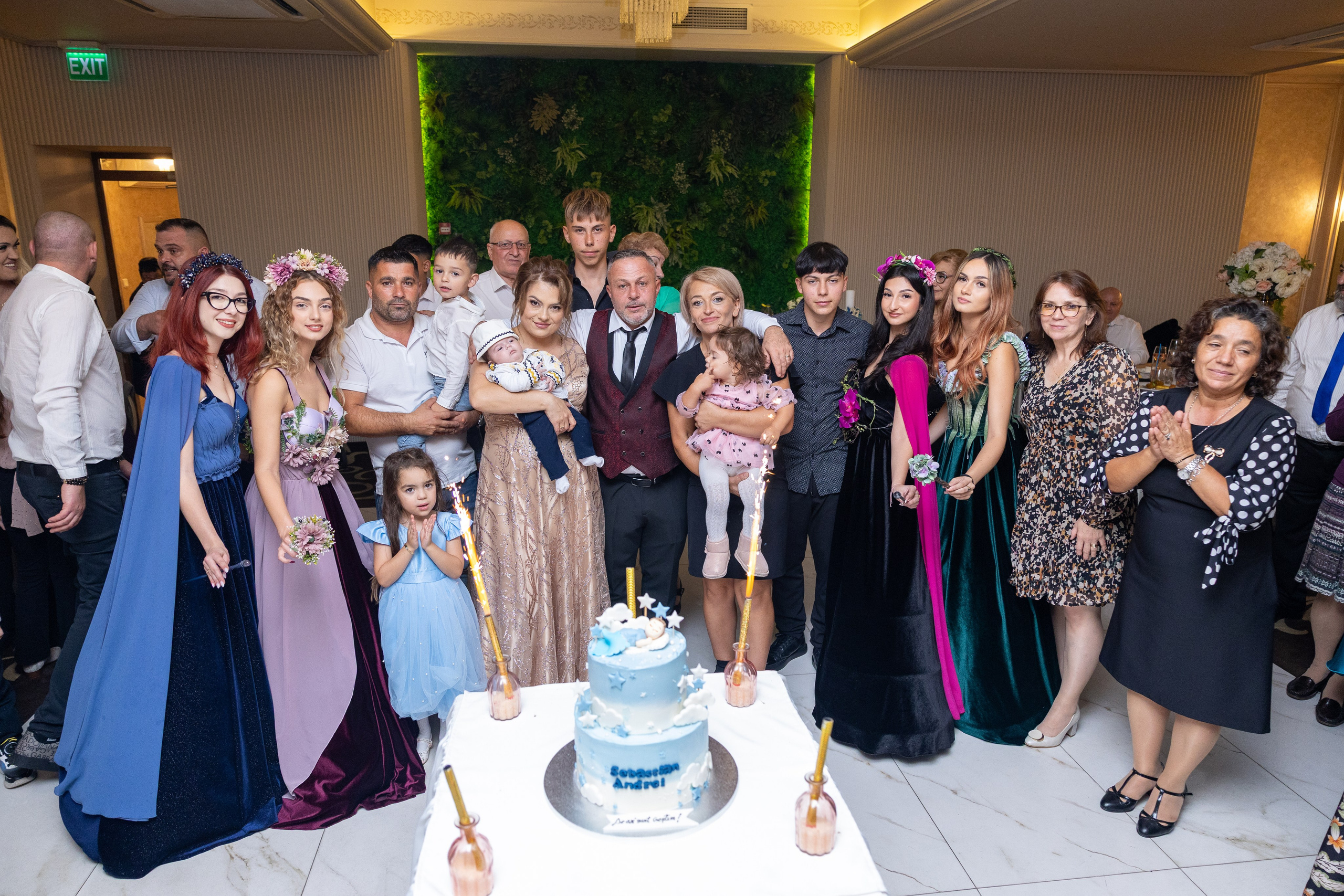 Andrei Sebastian. Moments By Gub